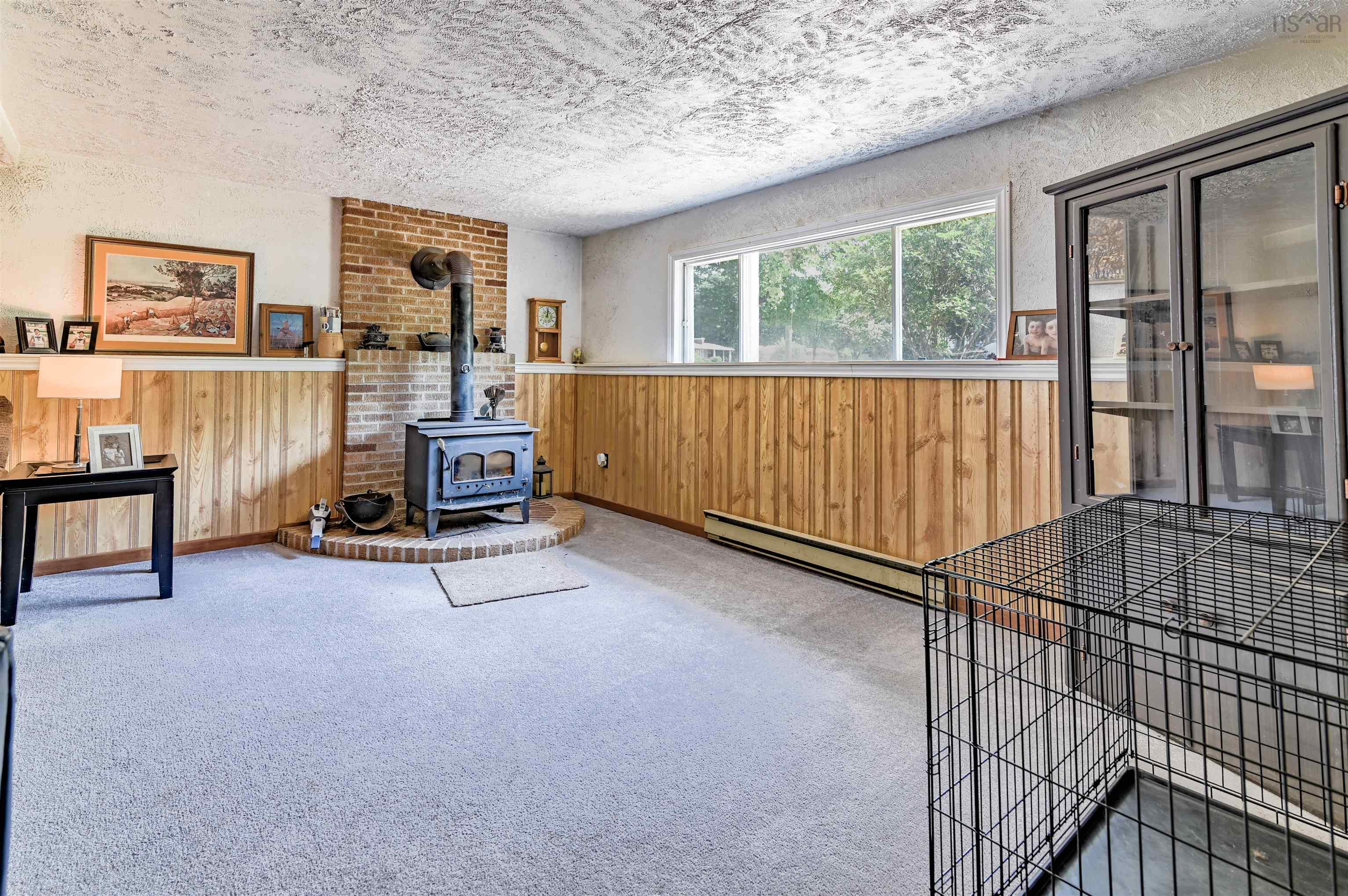 $629,900.00: 1353 Pinecrest Drive, Coldbrook