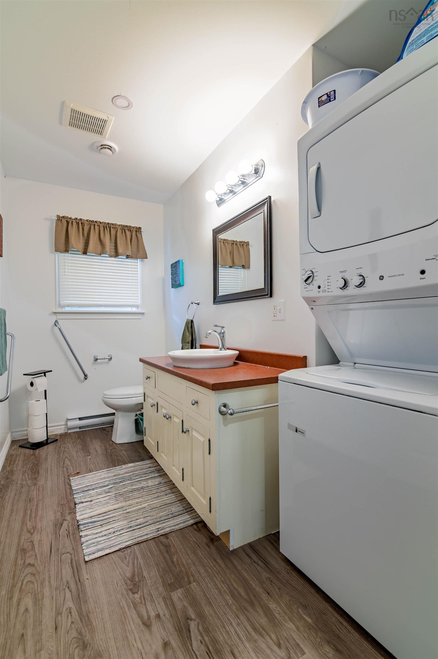 $629,900.00: 1353 Pinecrest Drive, Coldbrook