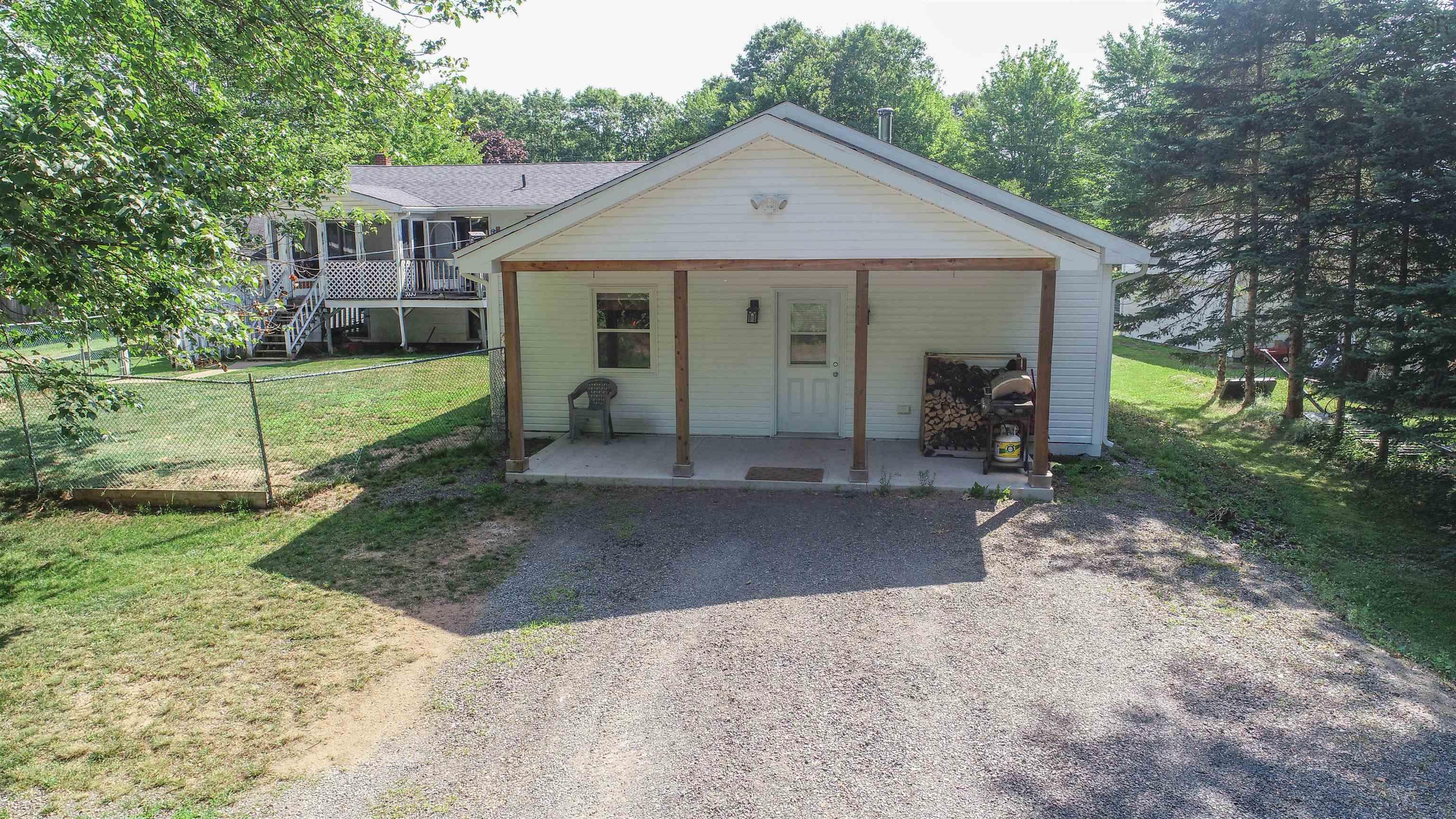 $629,900.00: 1353 Pinecrest Drive, Coldbrook