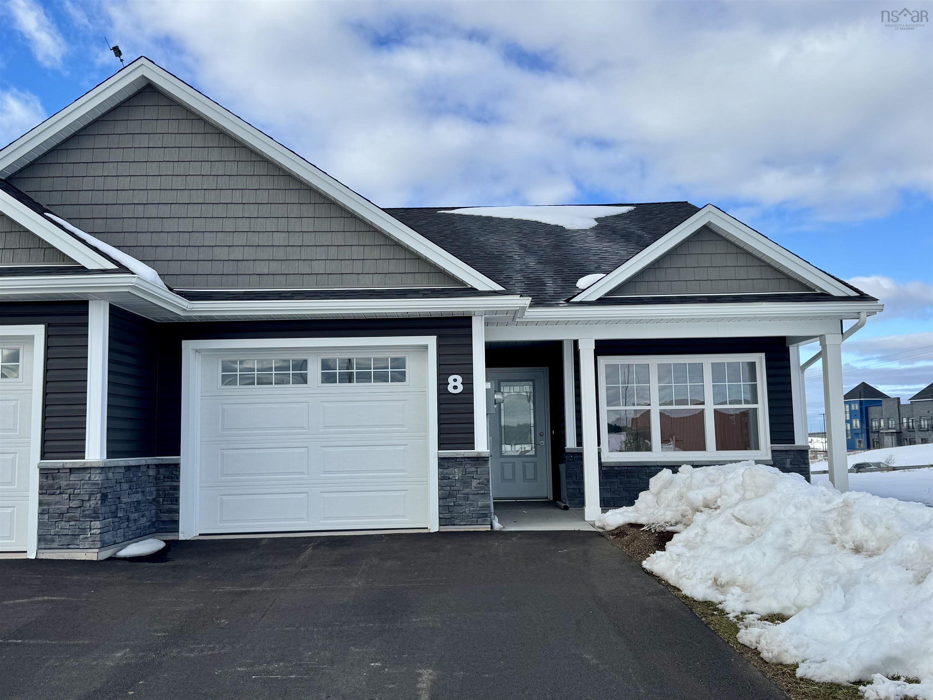 $489,900.00: 8 Abbey Road, Garlands Crossing