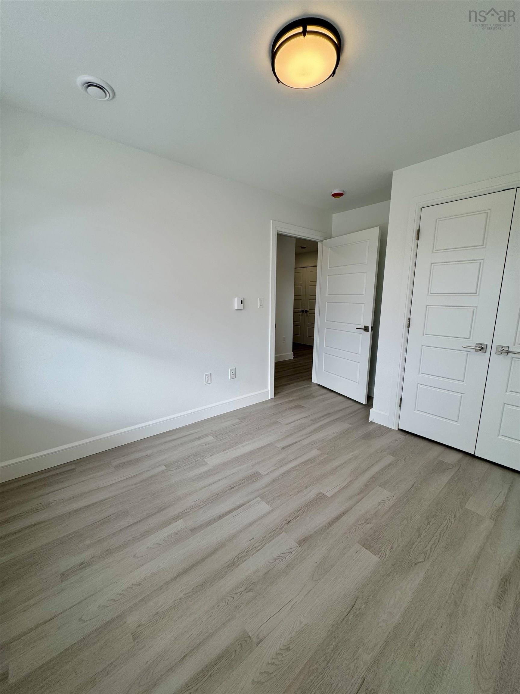 $489,900.00: 8 Abbey Road, Garlands Crossing