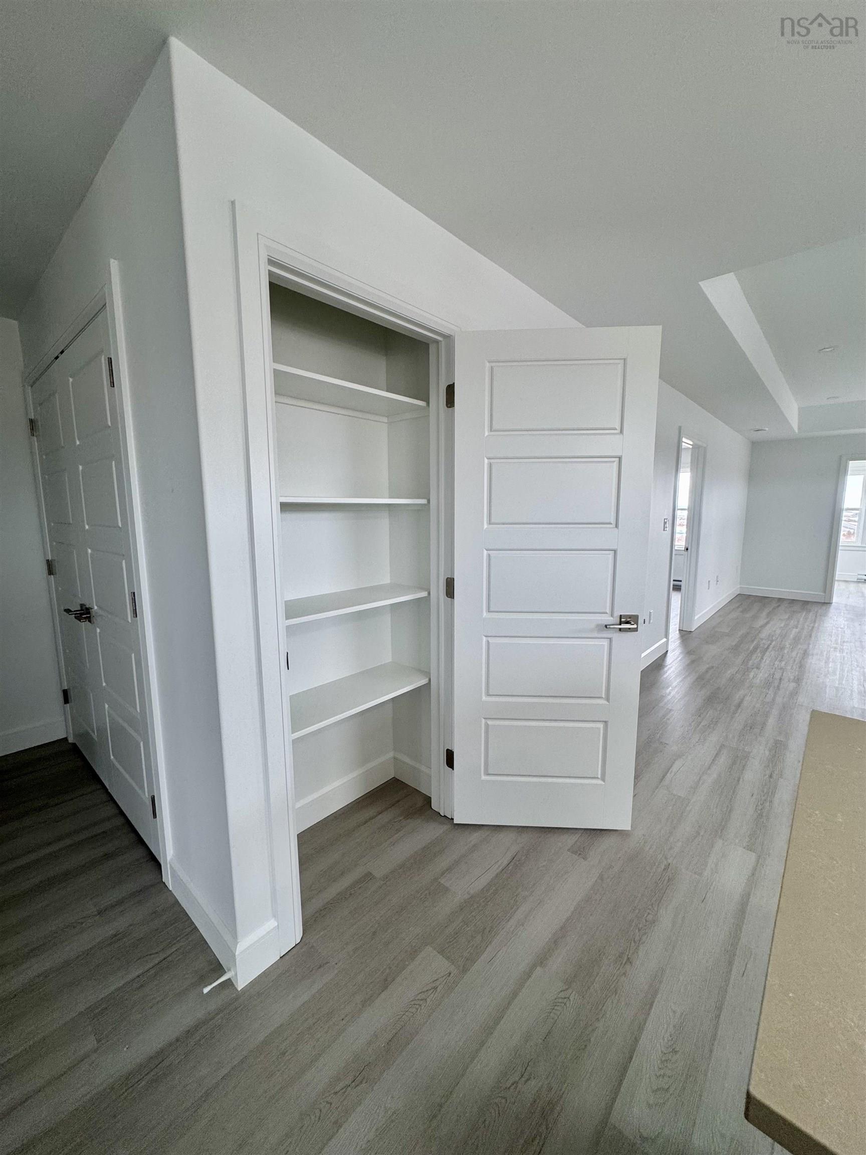 $489,900.00: 8 Abbey Road, Garlands Crossing