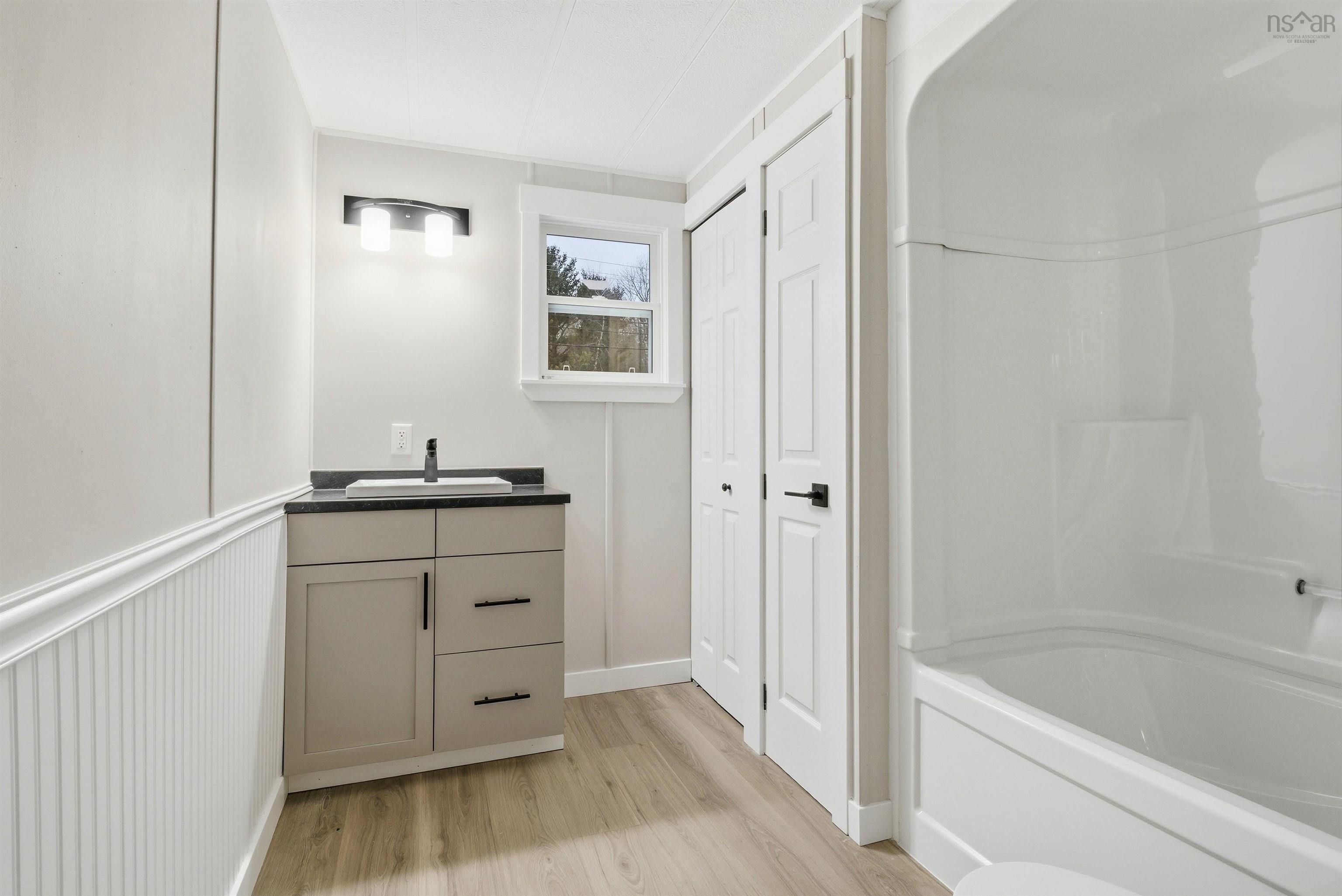 $289,900.00: 5 Ardoise Lane, Ardoise