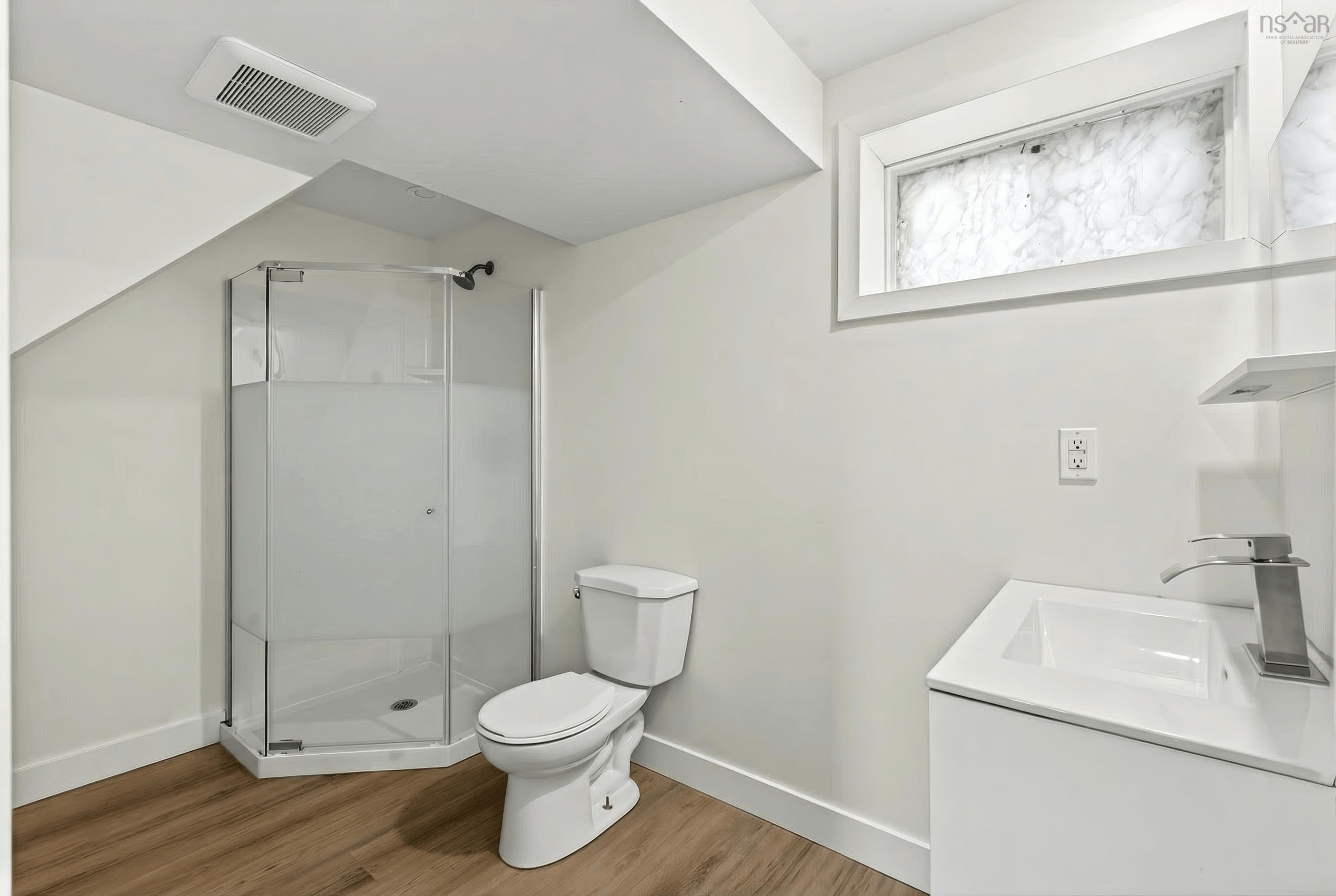 4-4a Amelia Place, Dartmouth, NS (MLS 202603069)