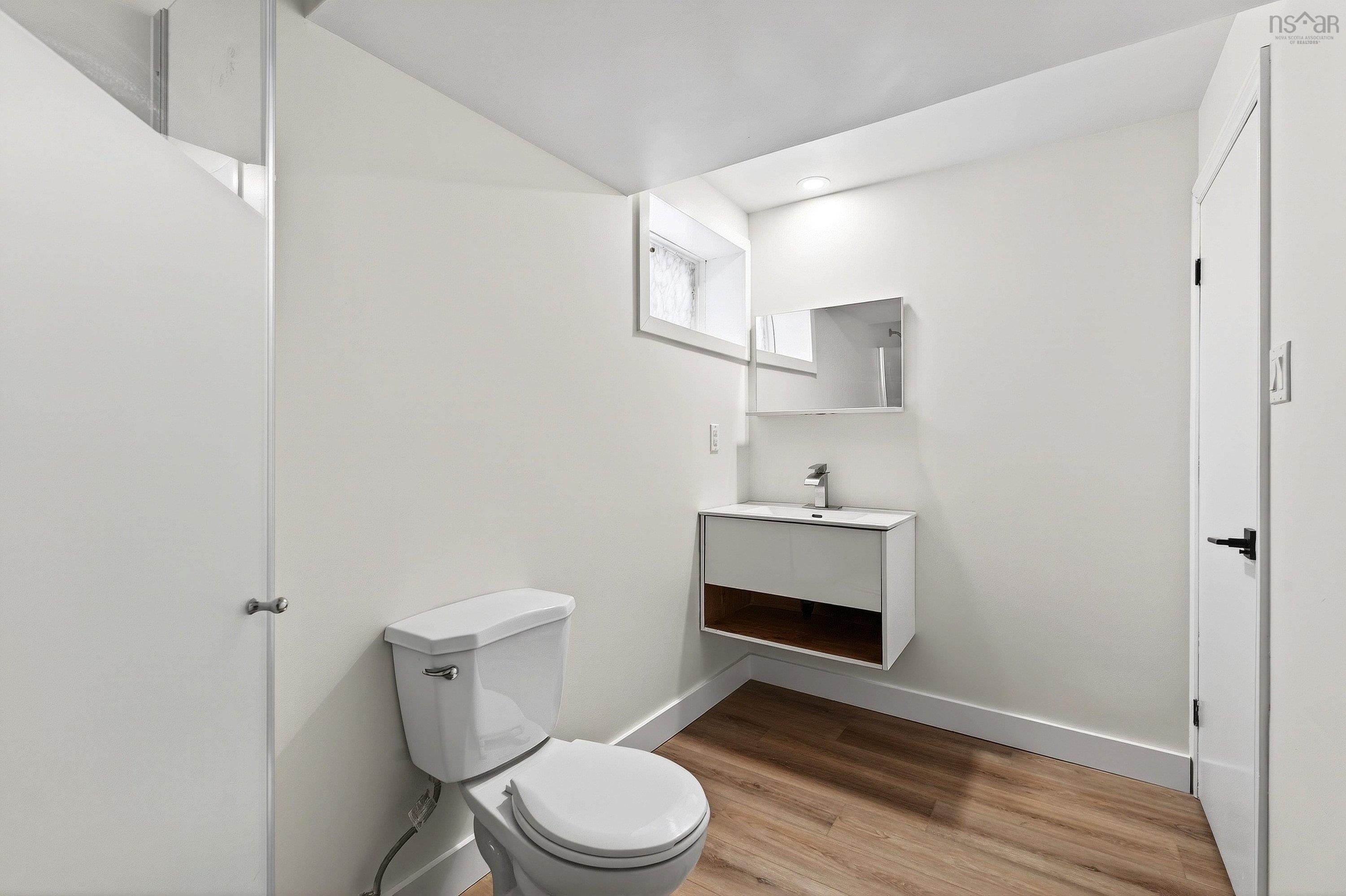 4-4a Amelia Place, Dartmouth, NS (MLS 202603069)