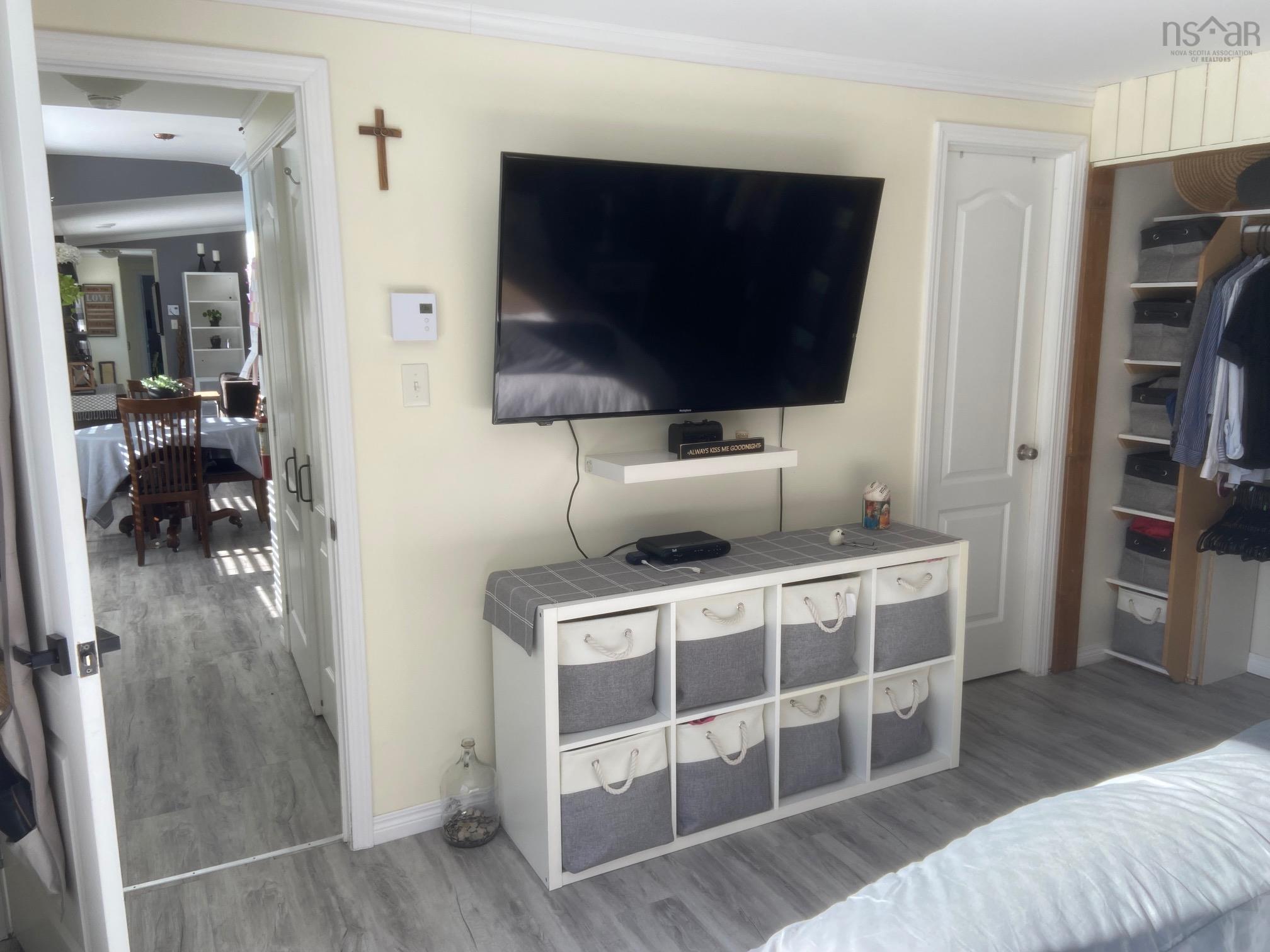 $399,900.00: 3589 Clam Harbour Road, Clam Harbour