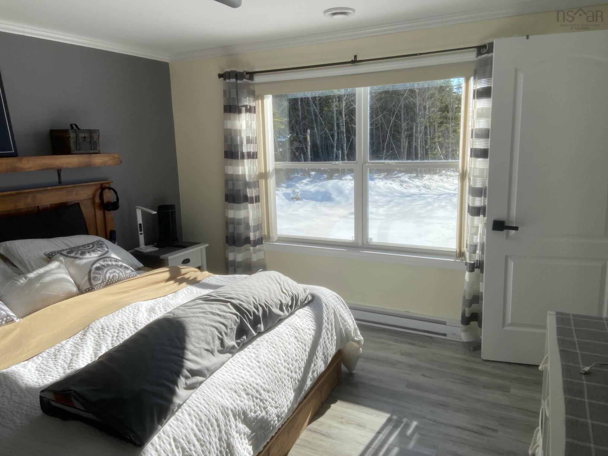 $399,900.00: 3589 Clam Harbour Road, Clam Harbour