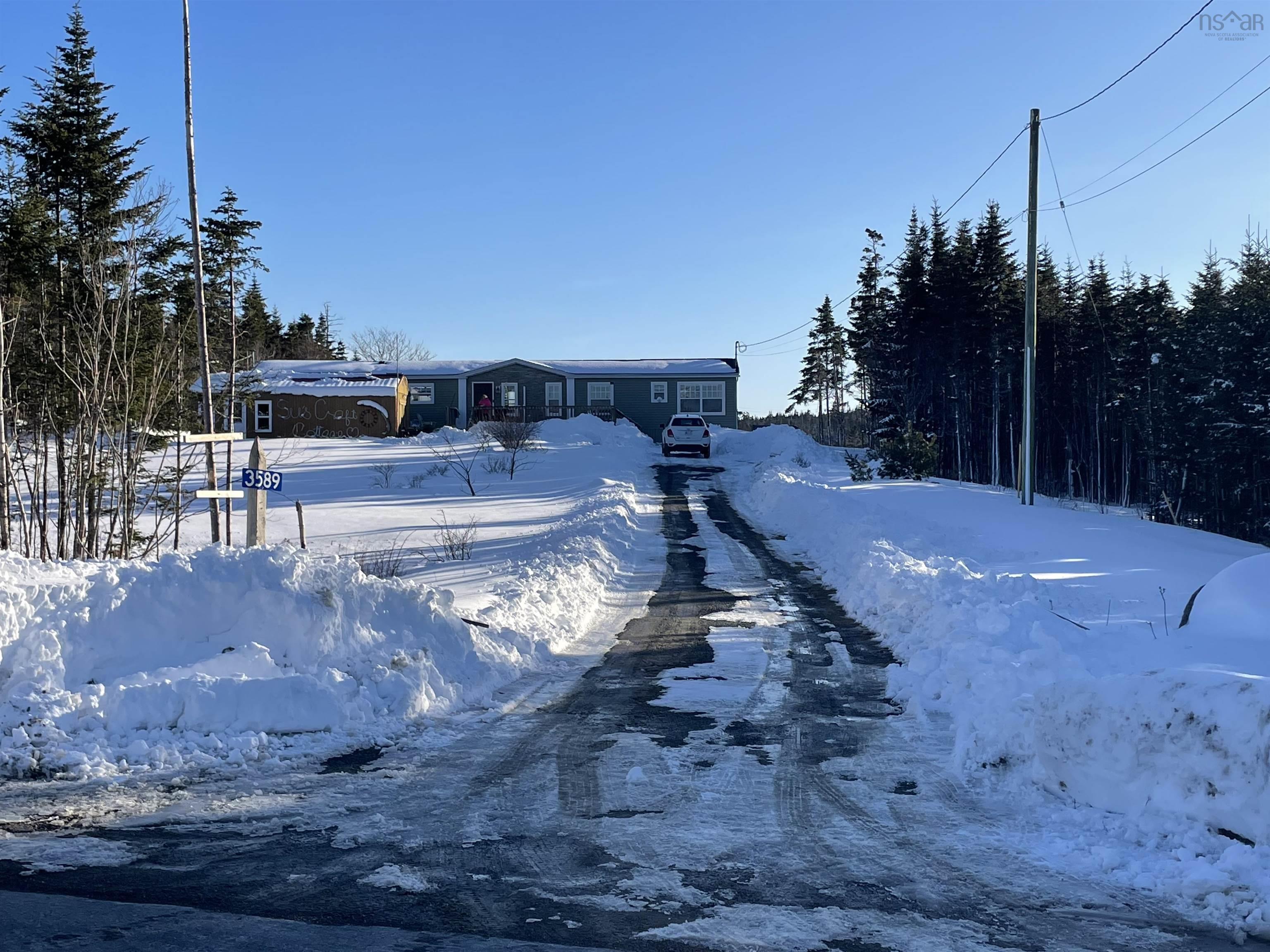 $399,900.00: 3589 Clam Harbour Road, Clam Harbour