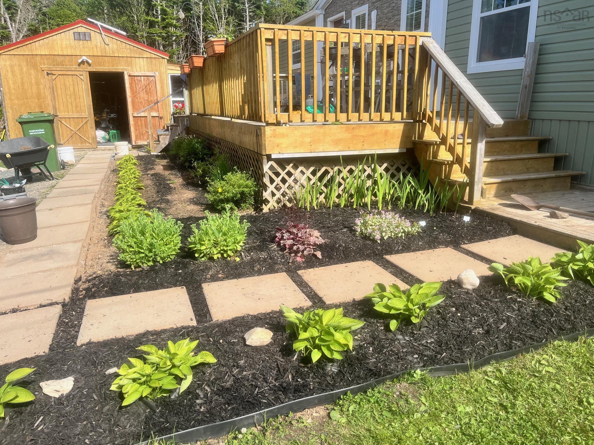 $399,900.00: 3589 Clam Harbour Road, Clam Harbour