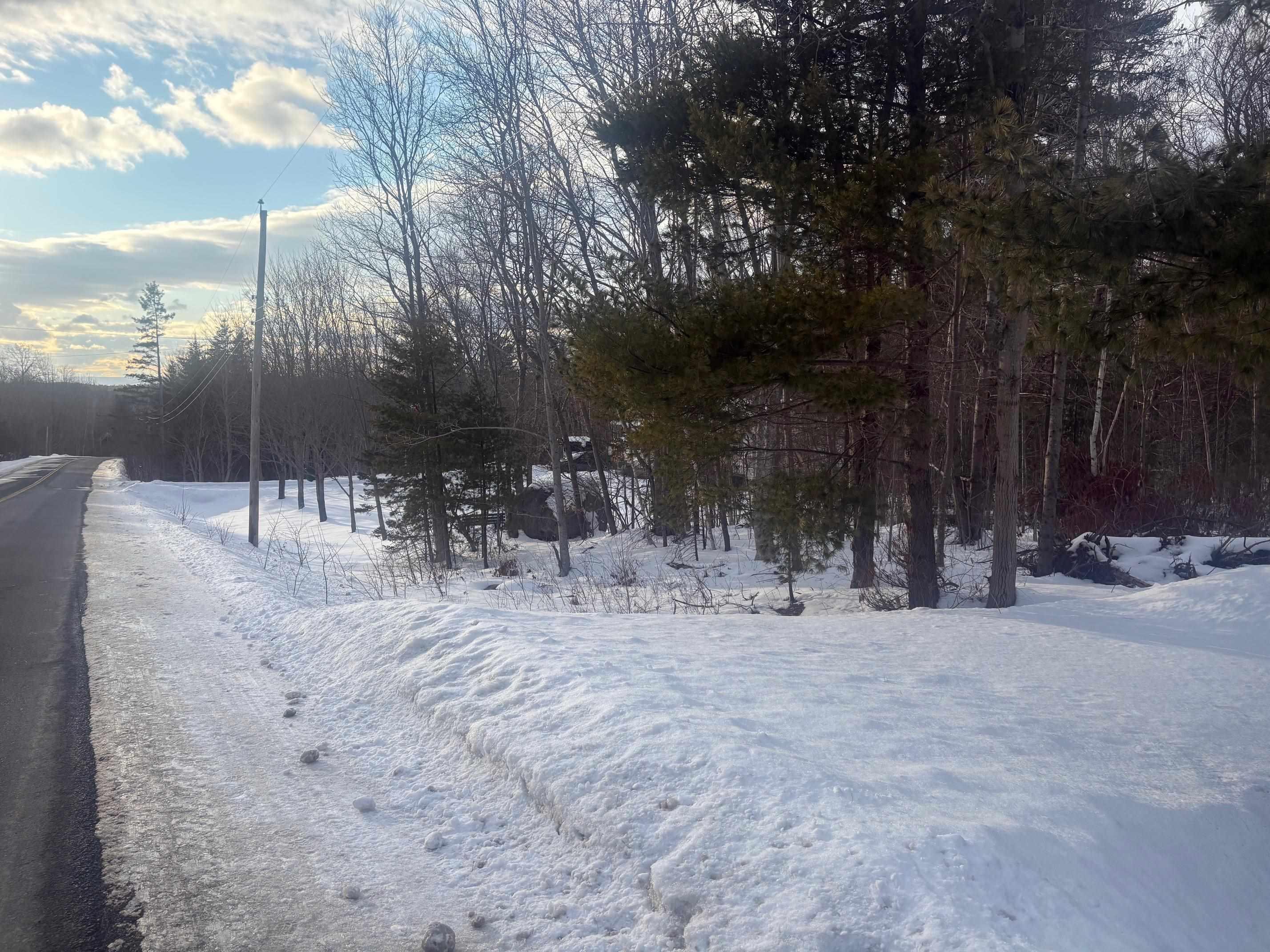 $39,900.00: Lot B Meadowvale Road, East Tremont