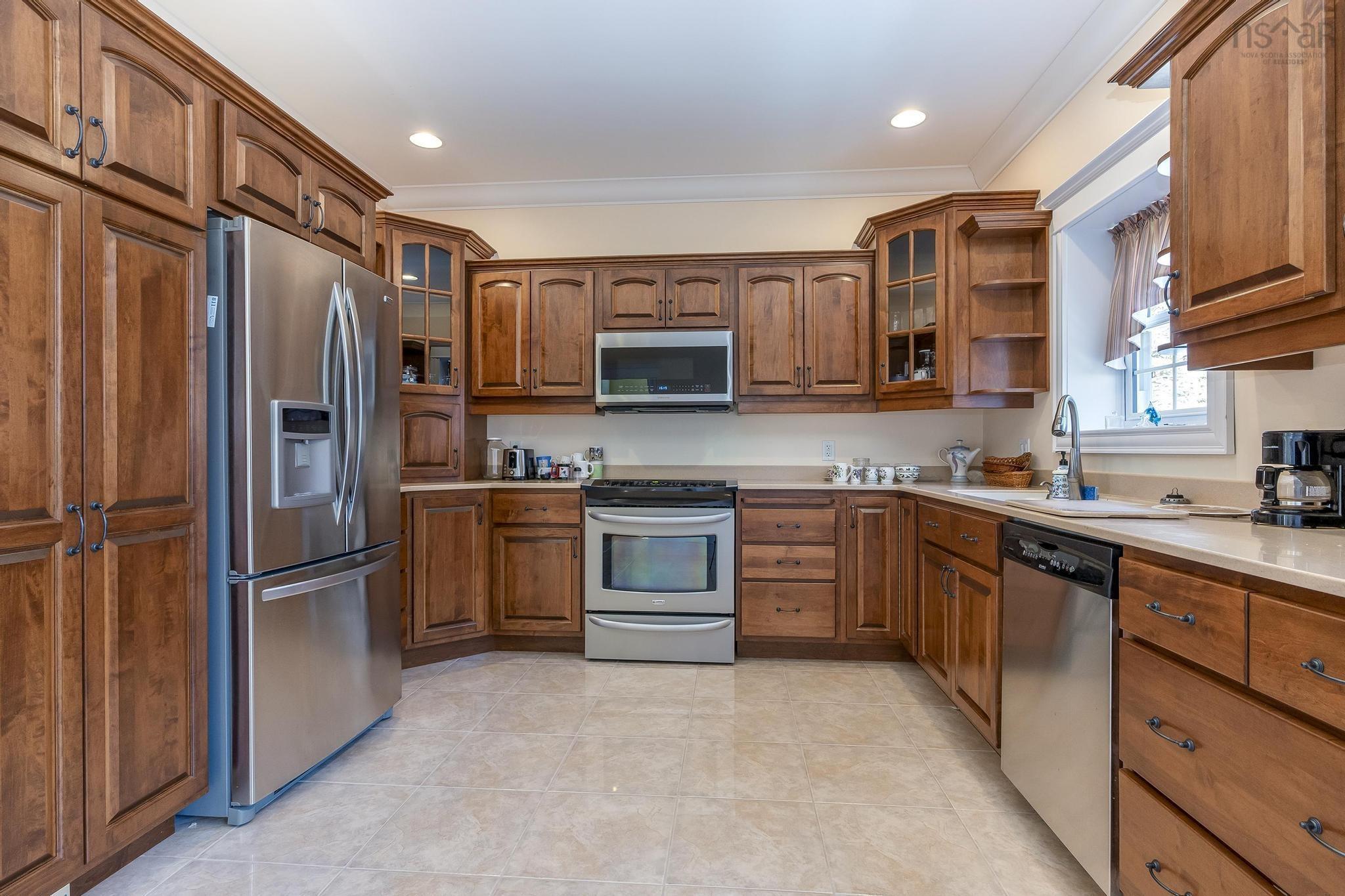 $619,900.00: 103 Oakwood Drive, Truro Heights