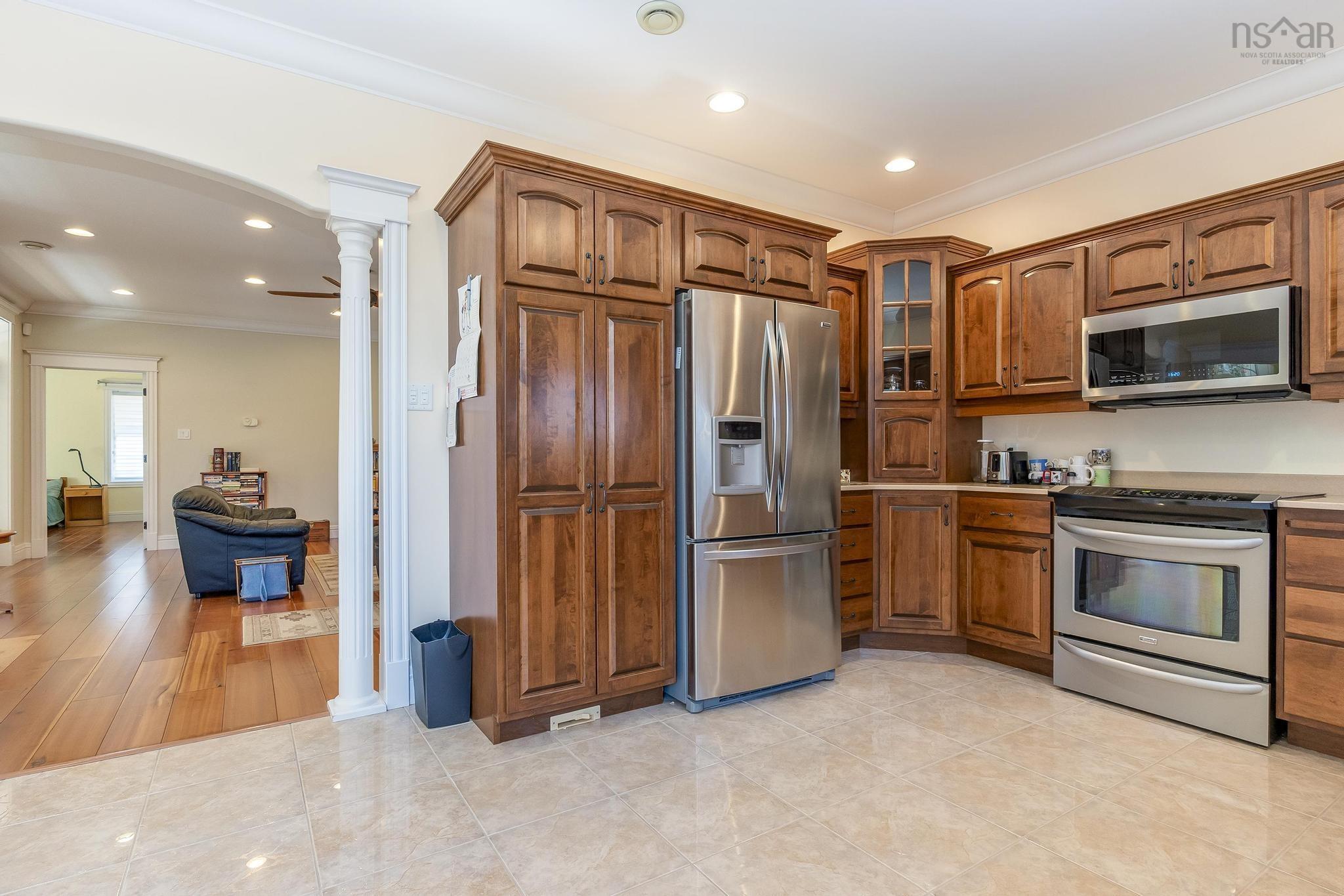 $619,900.00: 103 Oakwood Drive, Truro Heights