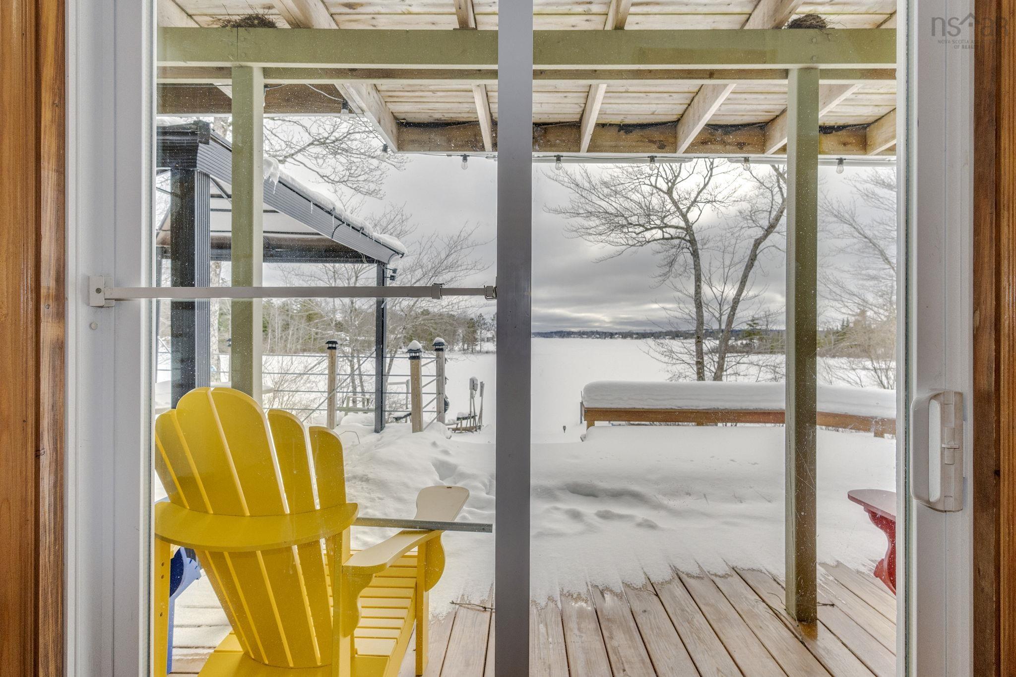 $679,900.00: 183 Lakewood Drive, Shortts Lake