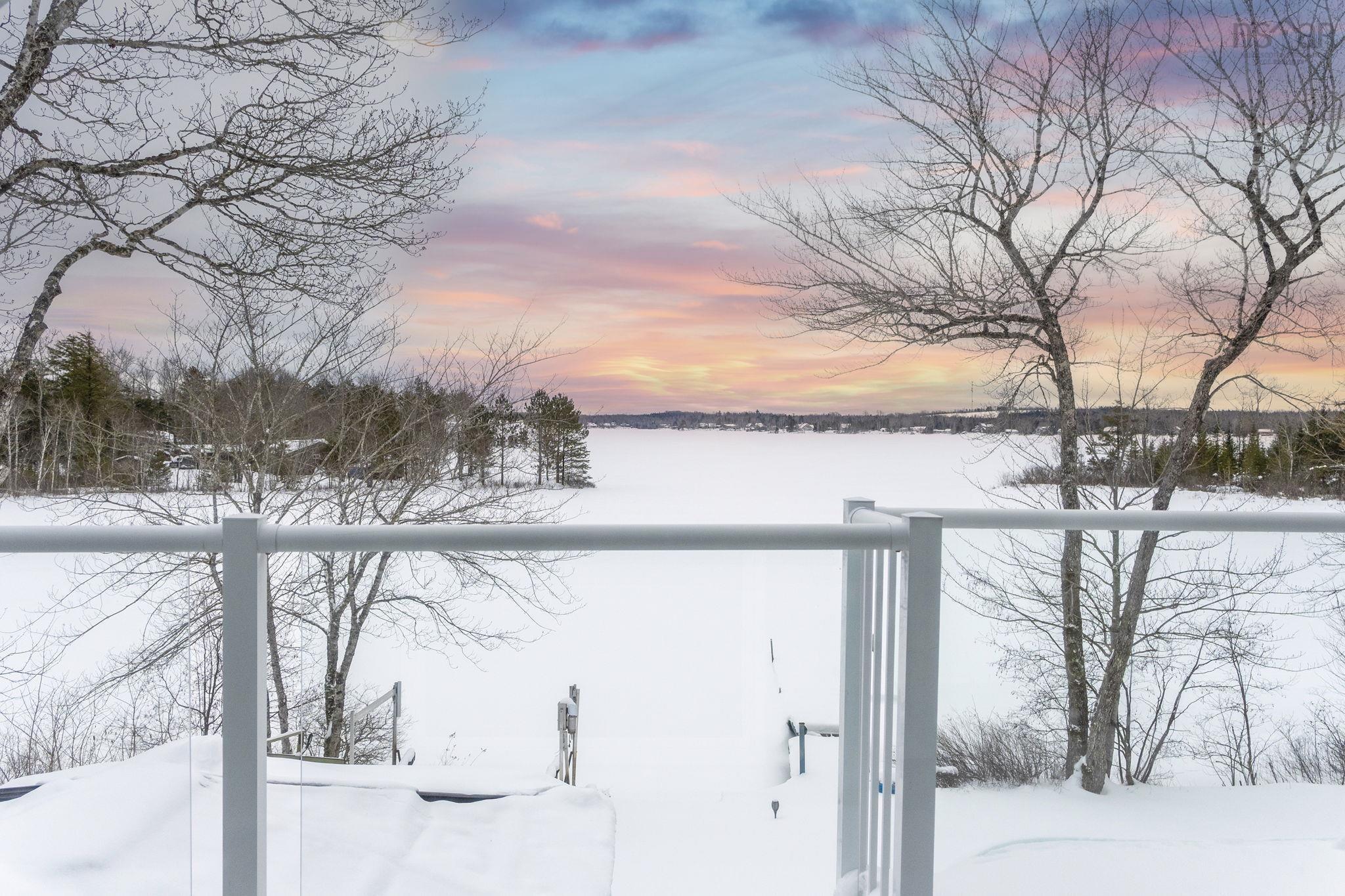 $679,900.00: 183 Lakewood Drive, Shortts Lake