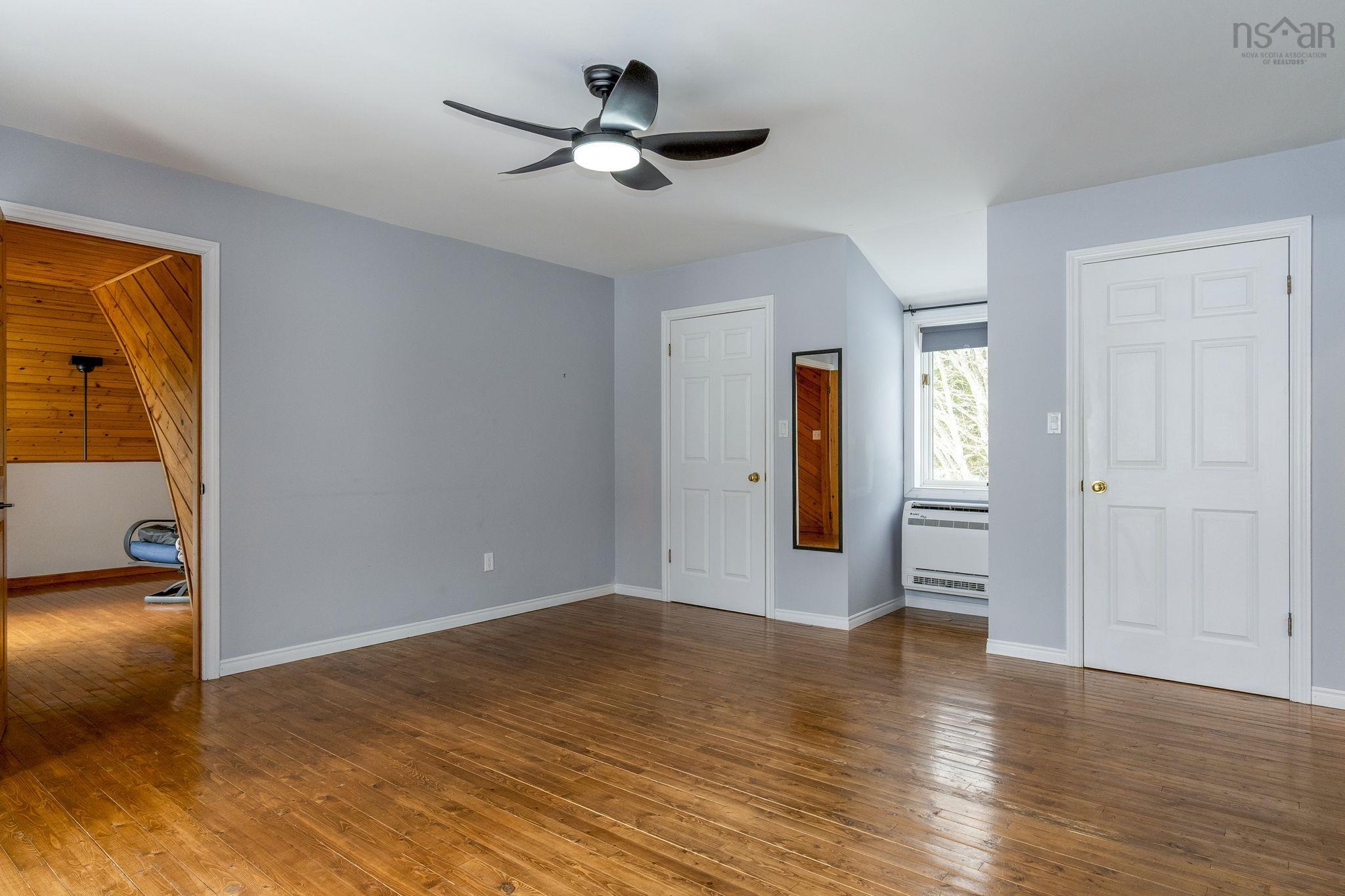 $679,900.00: 183 Lakewood Drive, Shortts Lake