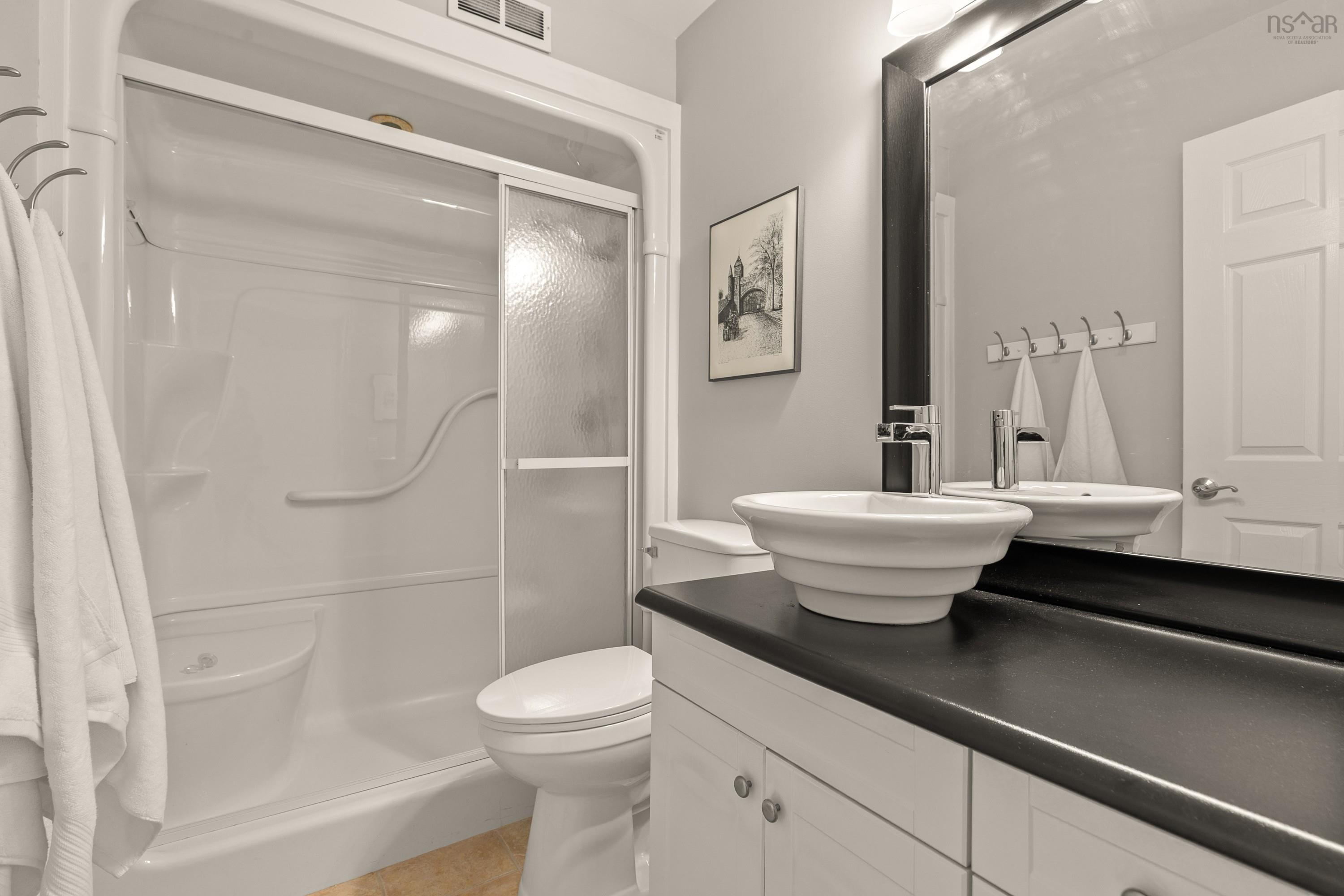 $439,900.00: 408 5561 Heatherwood Court, Halifax