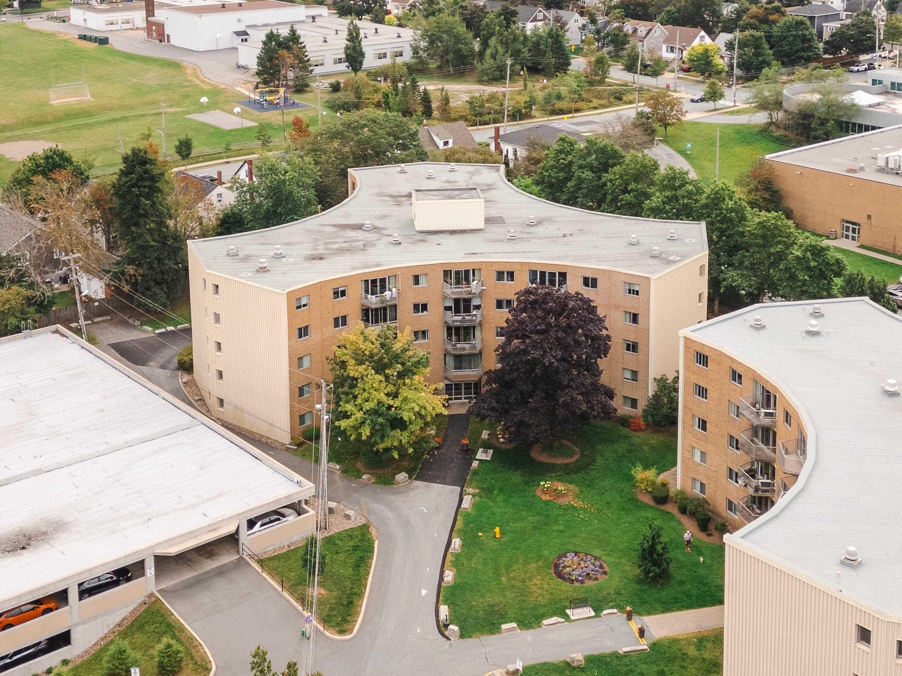 $439,900.00: 408 5561 Heatherwood Court, Halifax