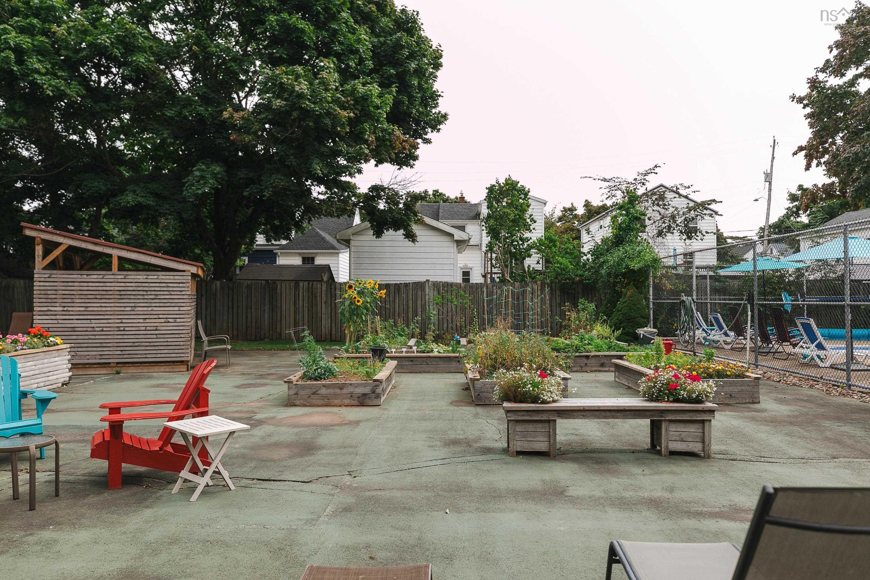 $439,900.00: 408 5561 Heatherwood Court, Halifax