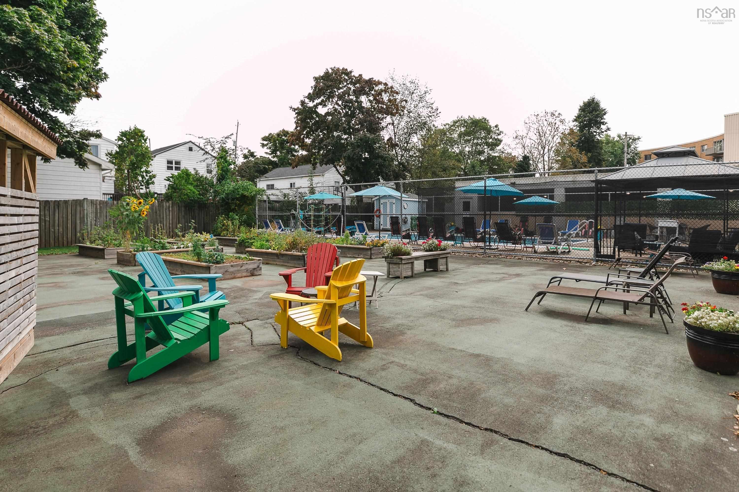 $439,900.00: 408 5561 Heatherwood Court, Halifax