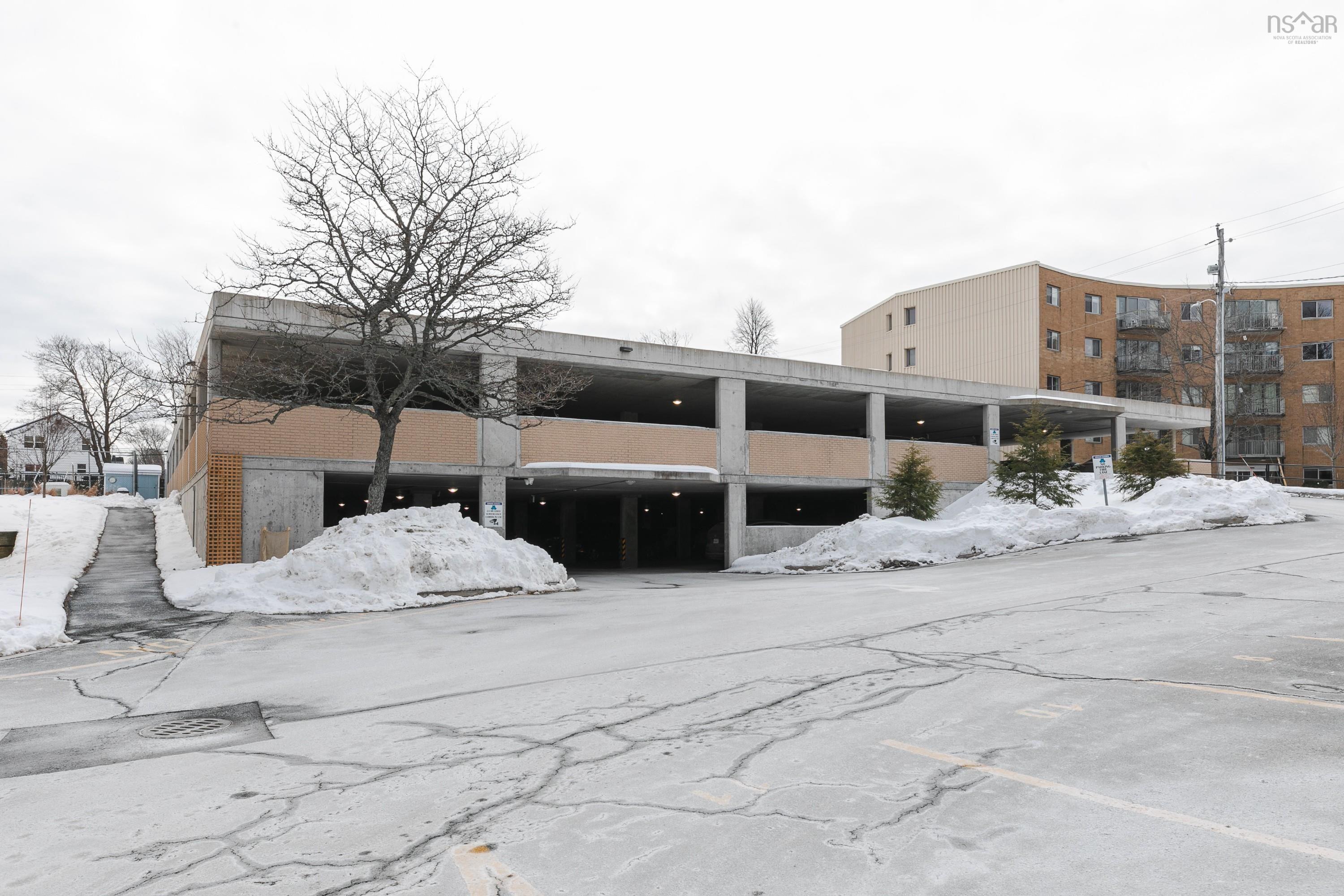 $439,900.00: 408 5561 Heatherwood Court, Halifax