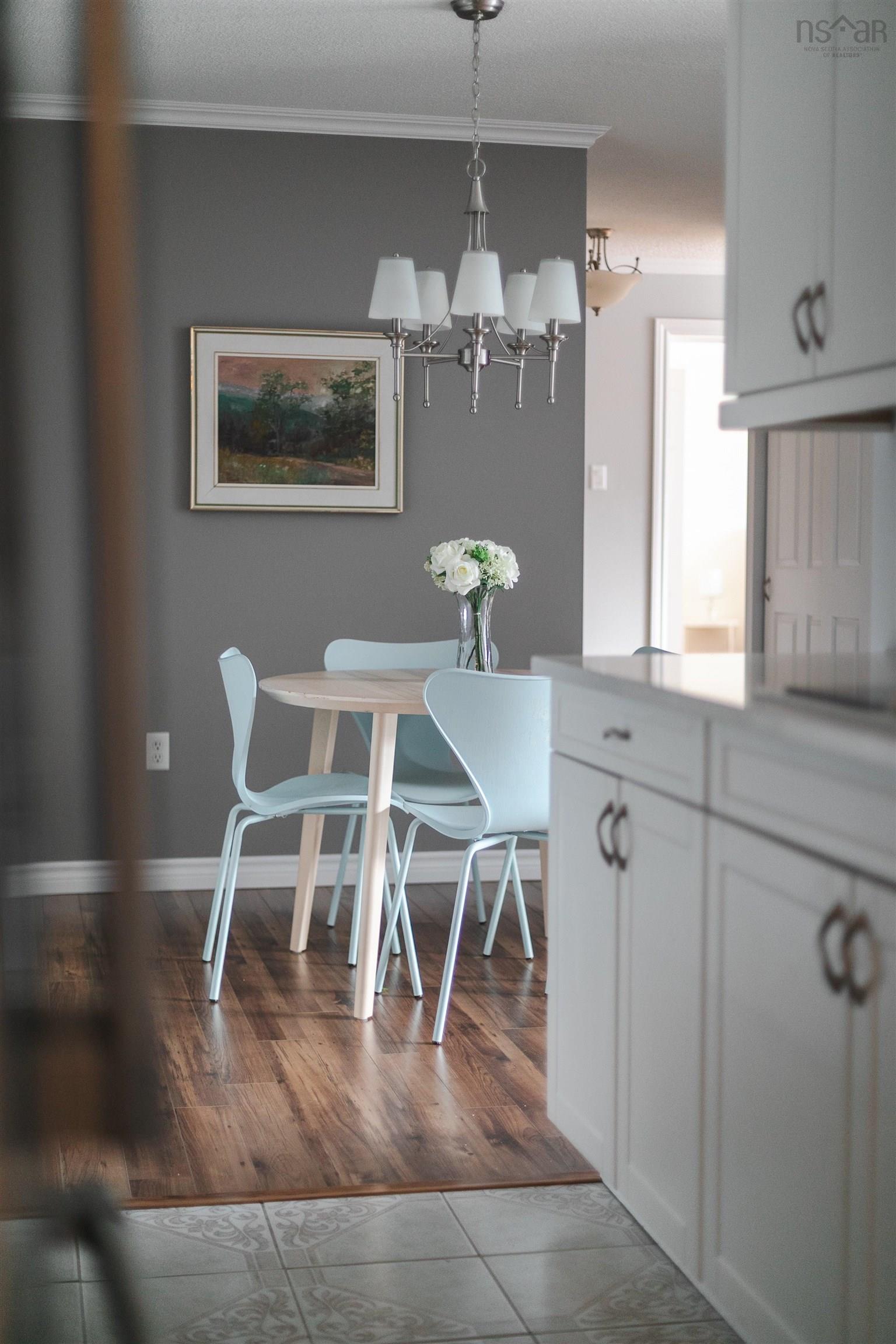 $439,900.00: 408 5561 Heatherwood Court, Halifax