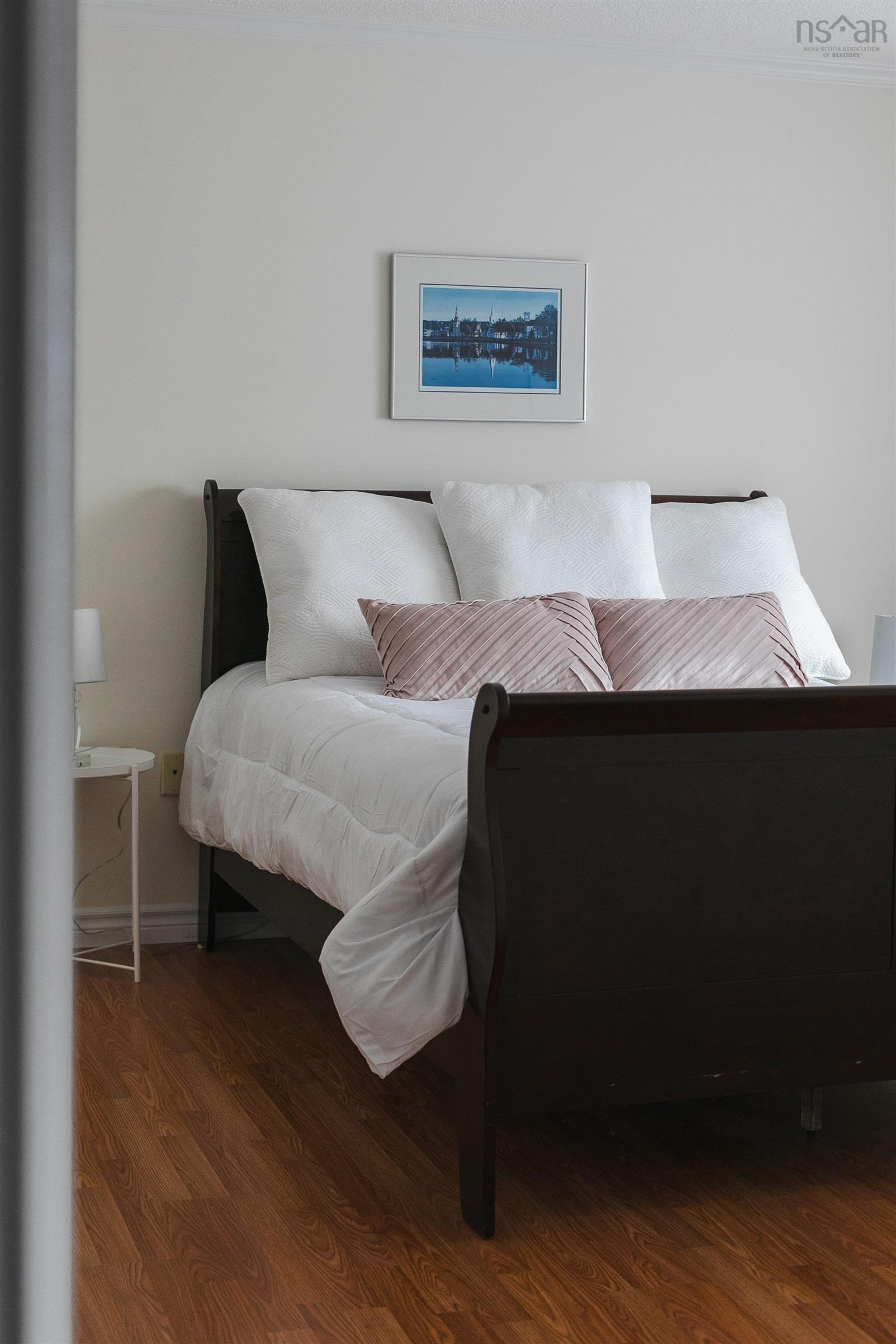 $439,900.00: 408 5561 Heatherwood Court, Halifax