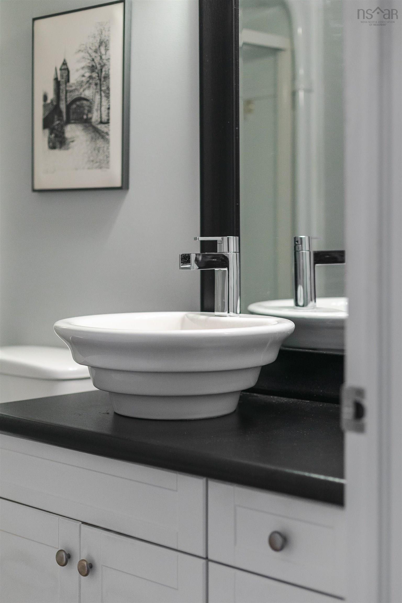 $439,900.00: 408 5561 Heatherwood Court, Halifax