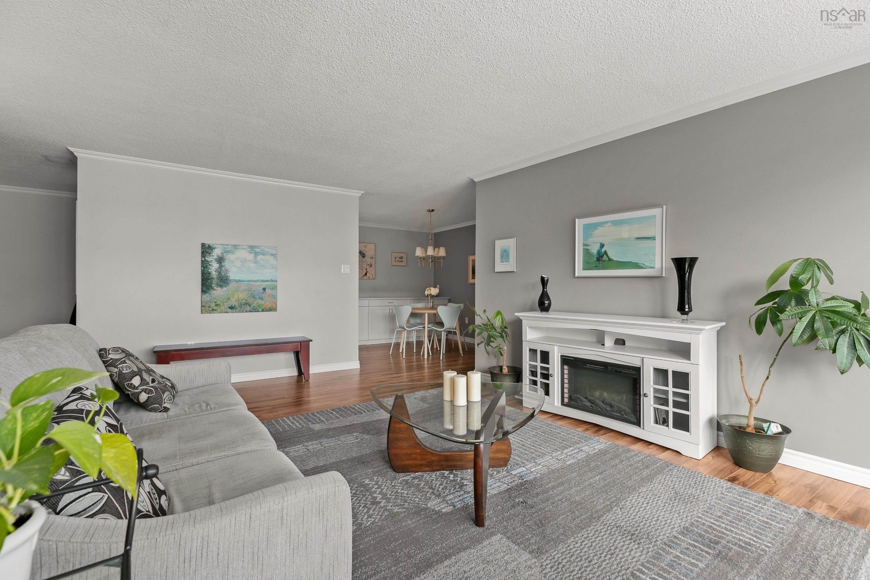 $439,900.00: 408 5561 Heatherwood Court, Halifax