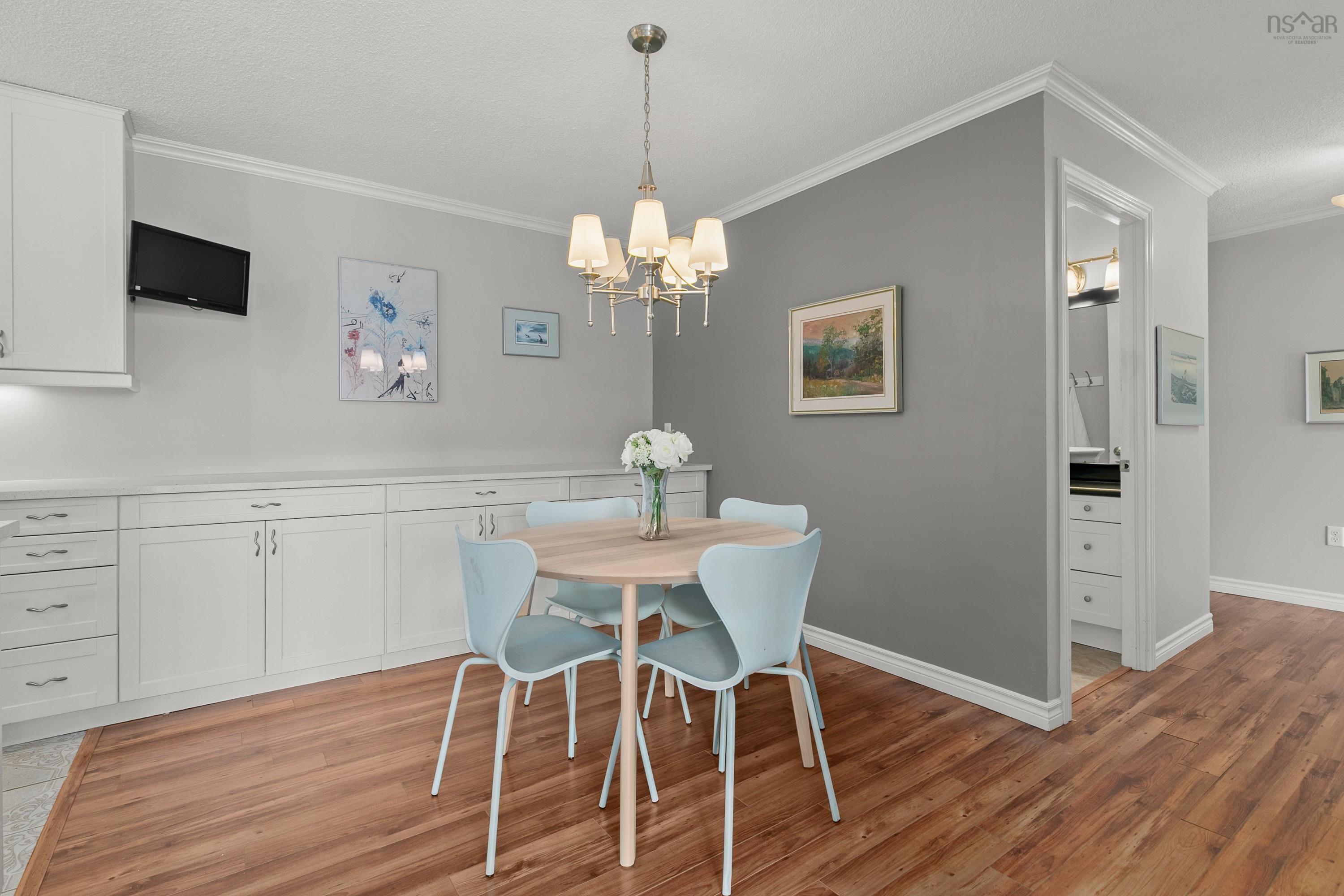 $439,900.00: 408 5561 Heatherwood Court, Halifax