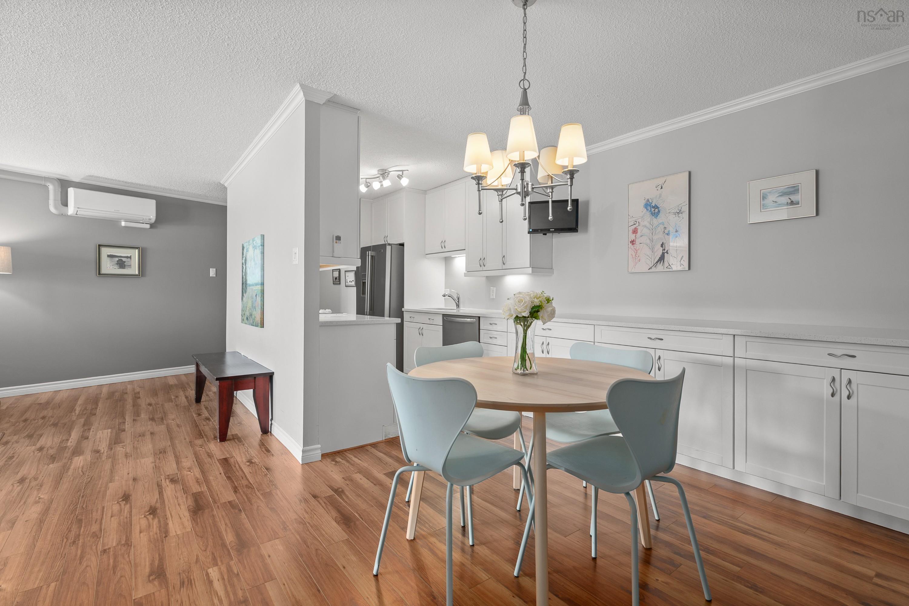 $439,900.00: 408 5561 Heatherwood Court, Halifax