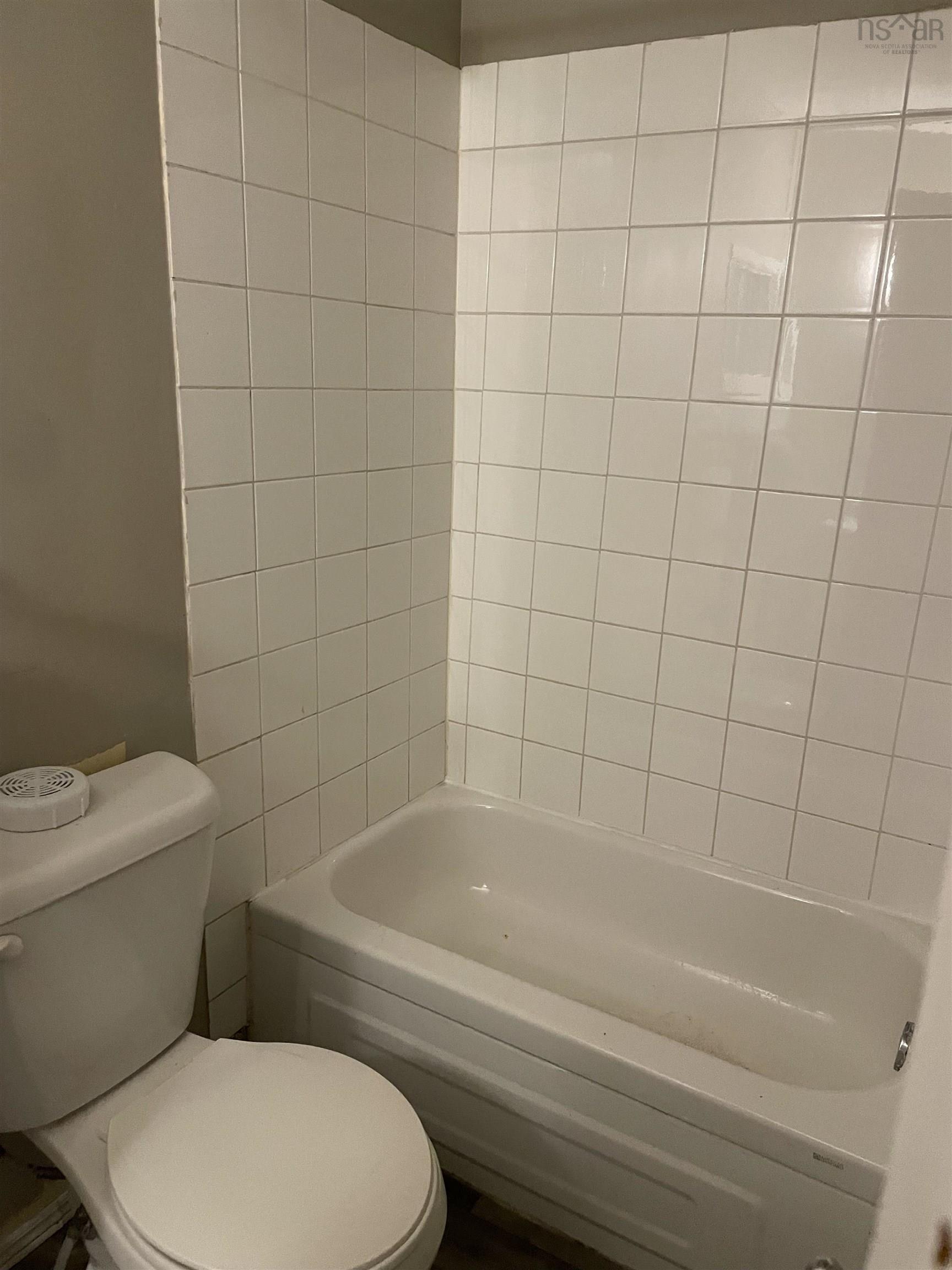 $359,900.00: 1190/1192 Prince Street, Truro