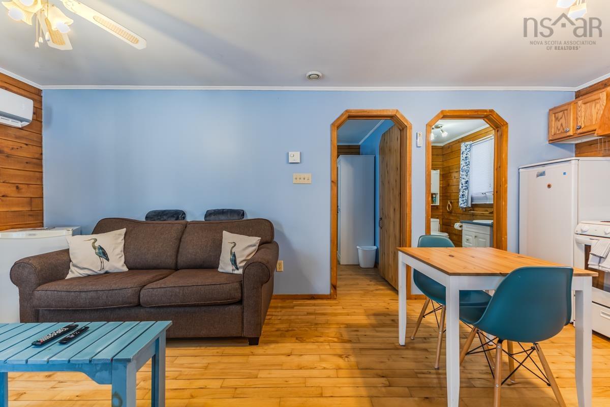 $324,900.00: 5 1120 Sandpoint Road, Sand Point