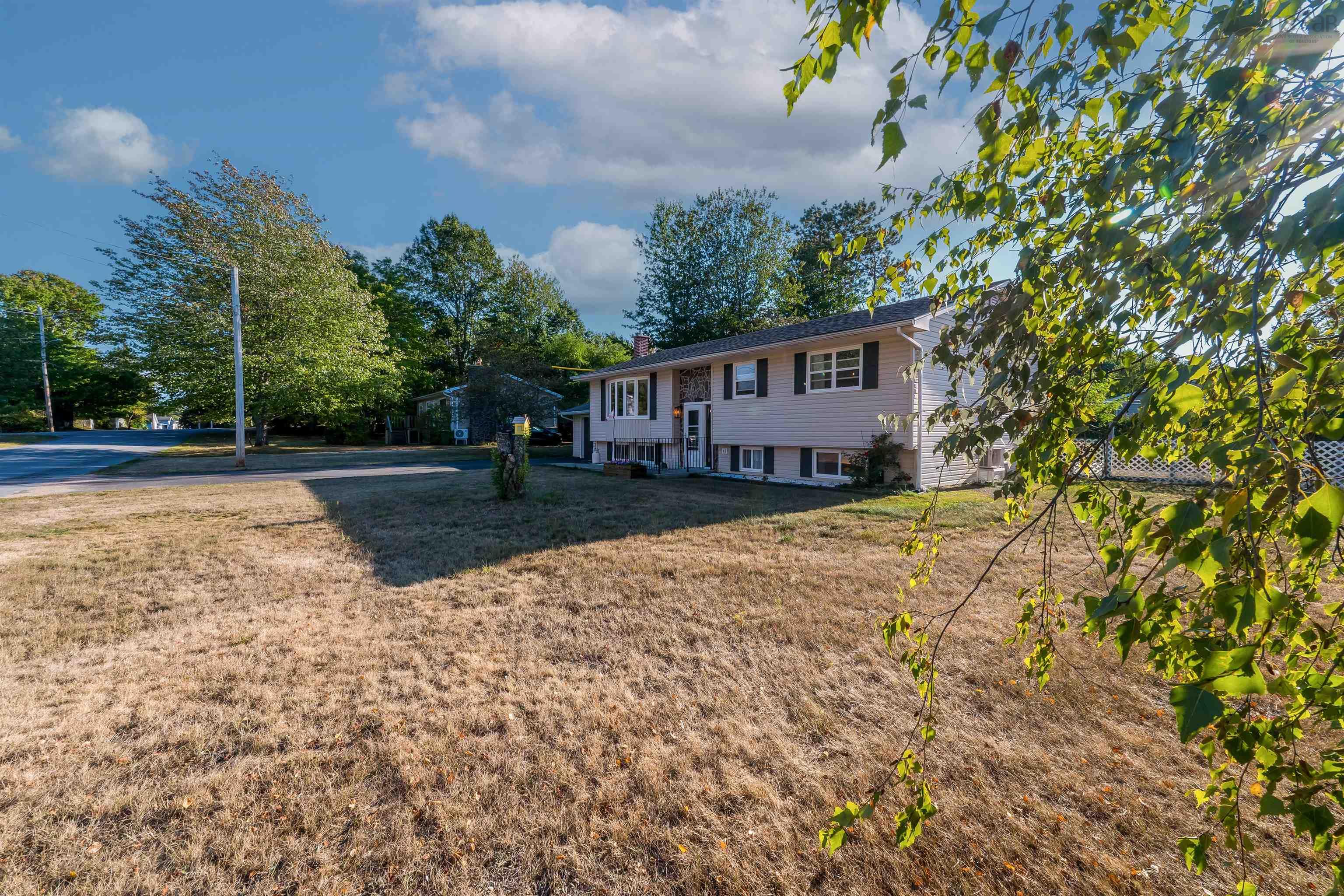 $462,900.00: 1115 Tufts Avenue, Greenwood