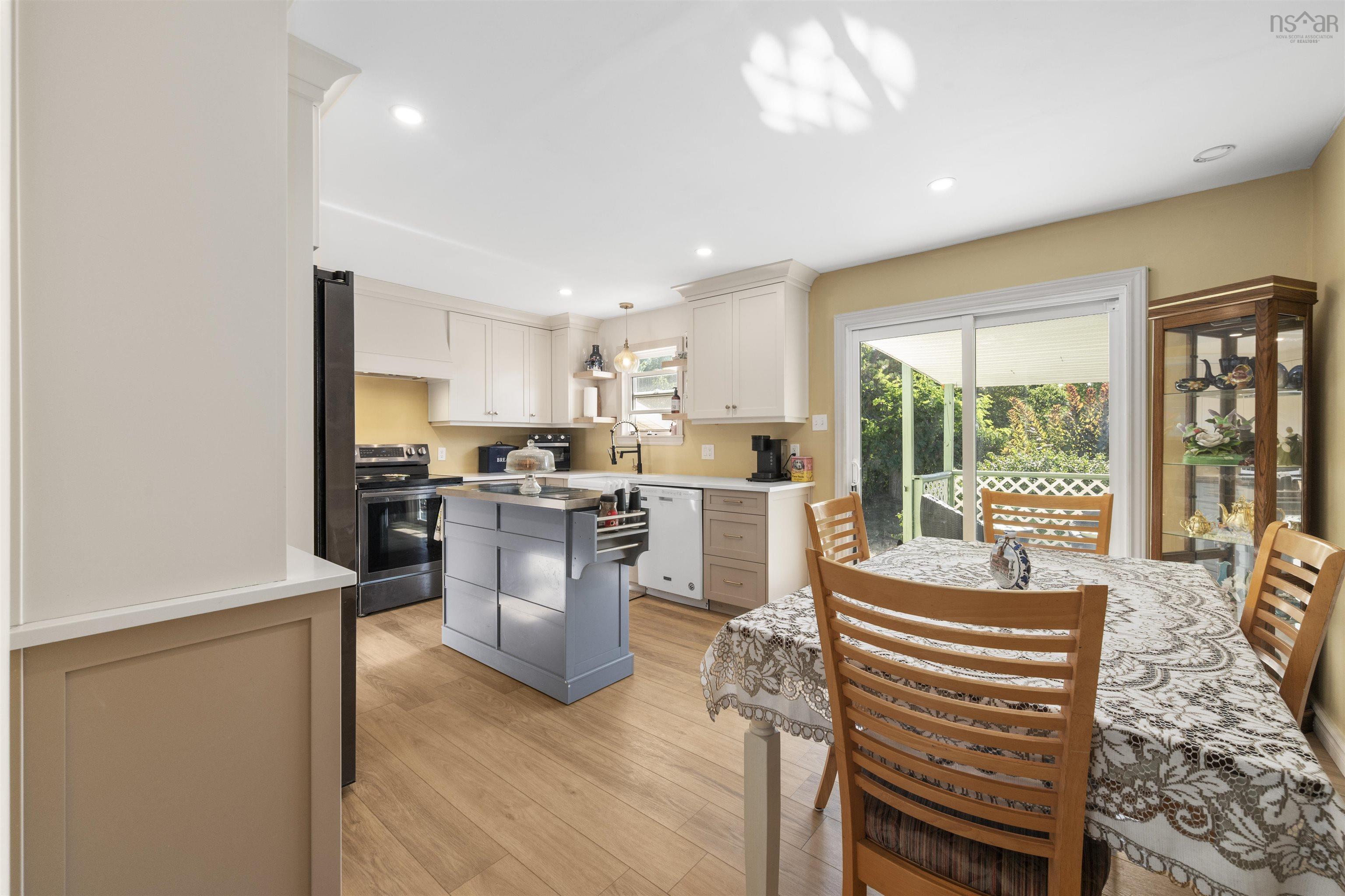 $462,900.00: 1115 Tufts Avenue, Greenwood