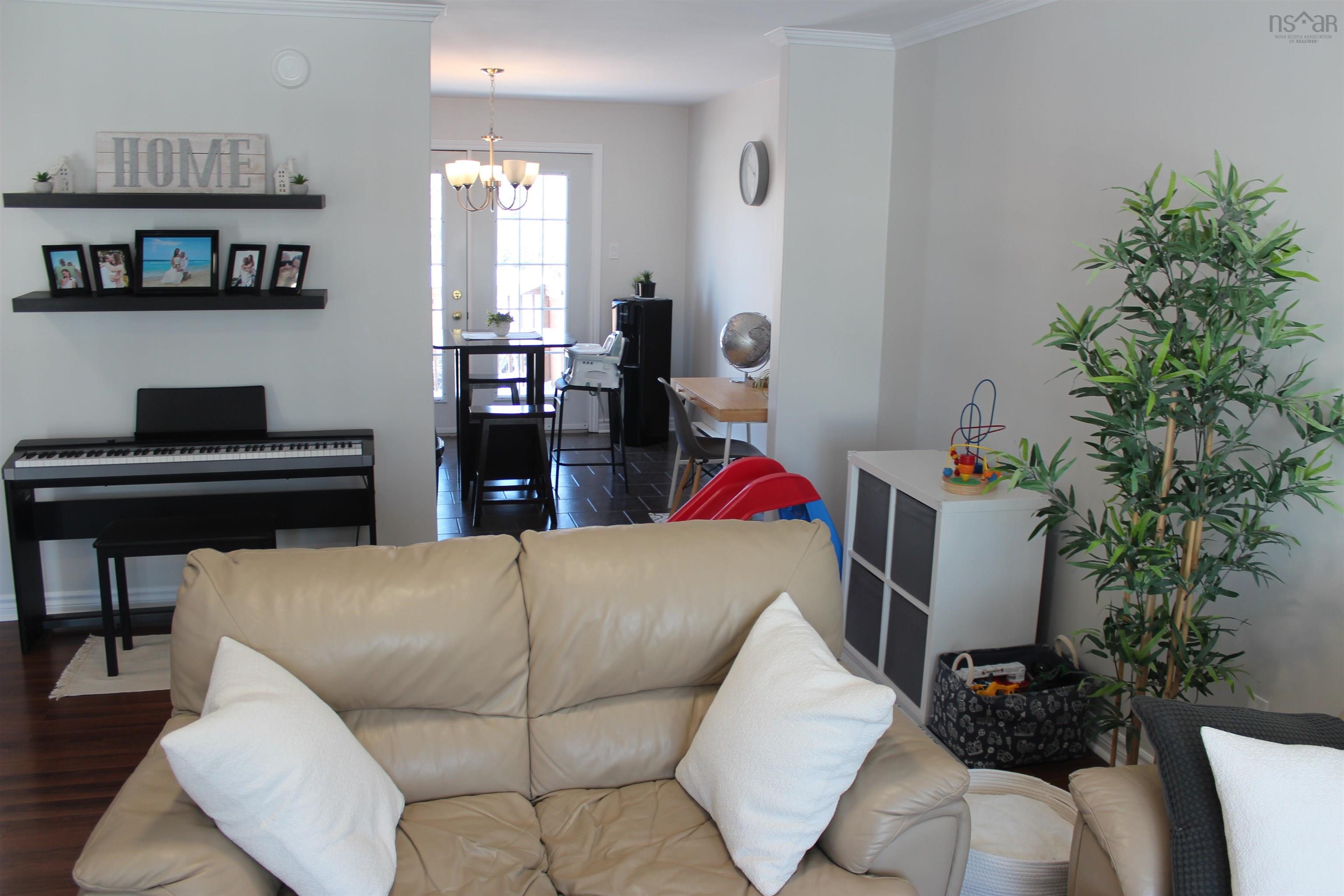 $394,900.00: 58 Hemlock, Elmsdale