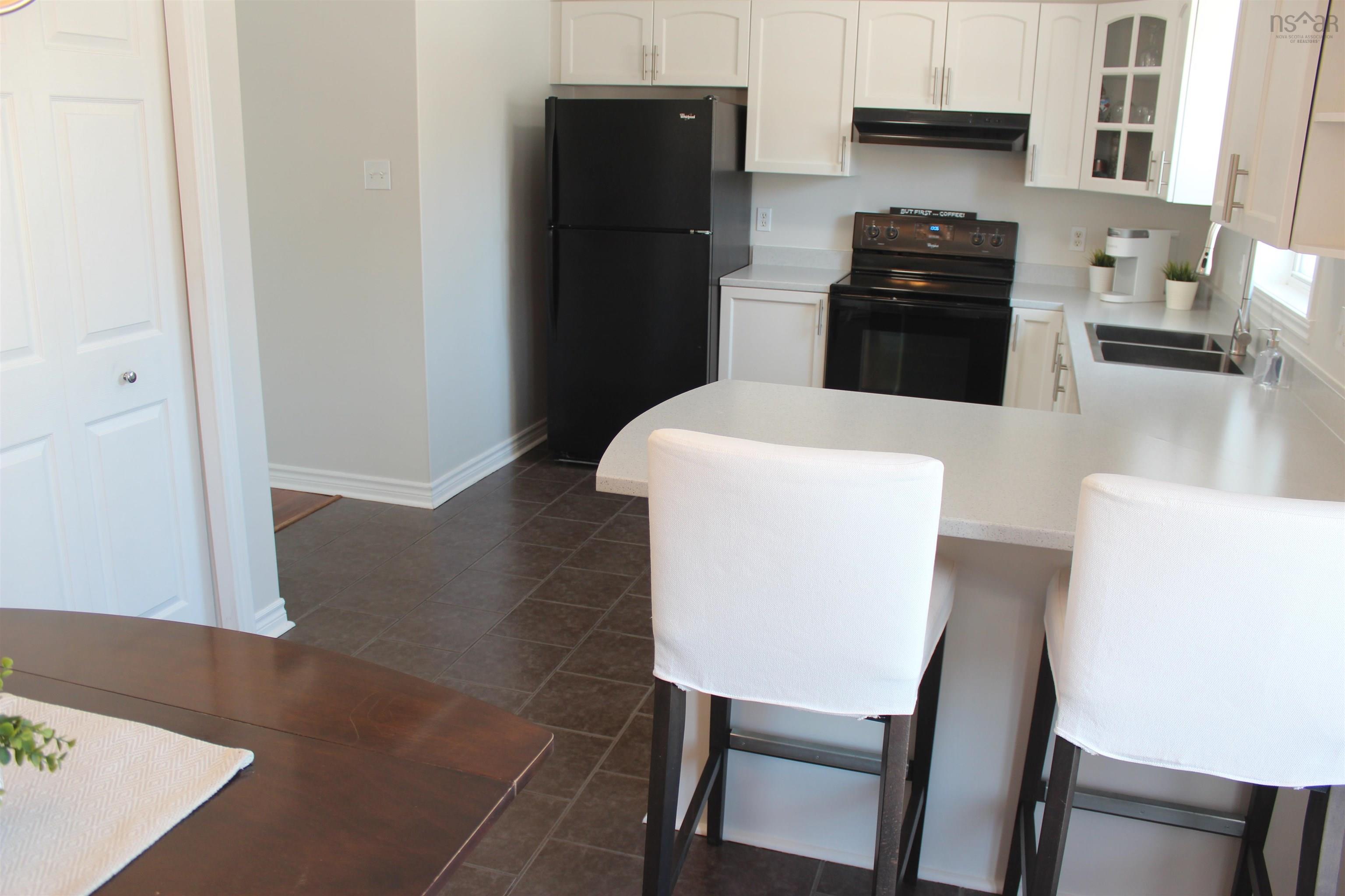 $394,900.00: 58 Hemlock, Elmsdale