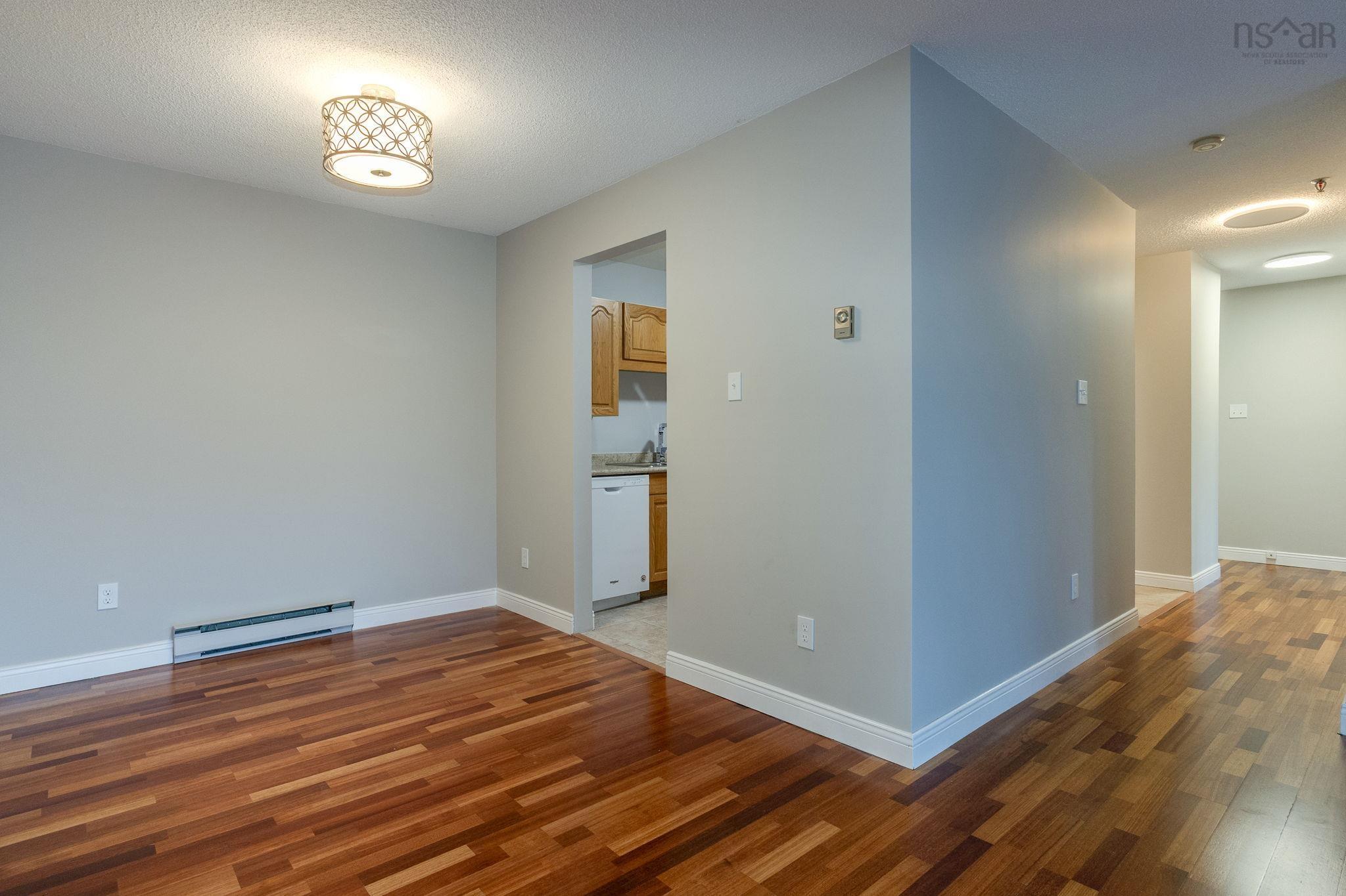 $289,900.00: 204 403 Prince Street, Truro