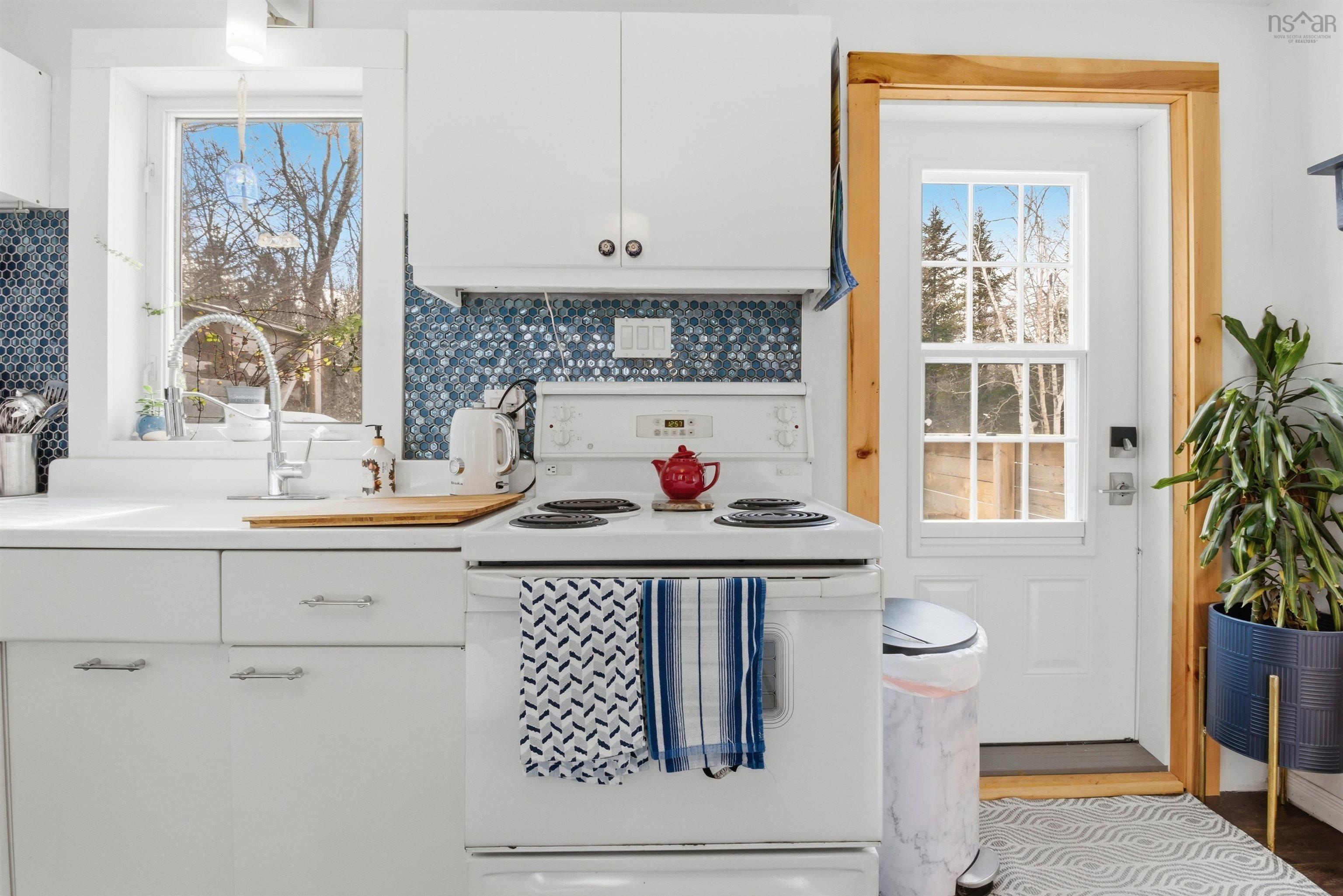 4642 St. Margarets Bay Road, Upper Tantallon, NS (MLS 202603099)