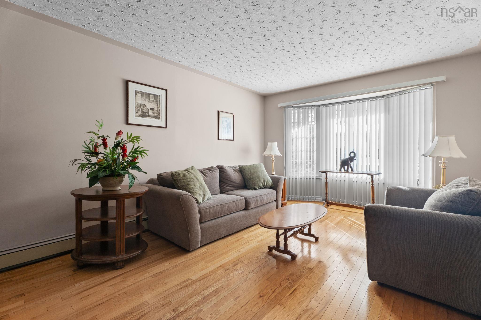 62 Flagstone Drive, Dartmouth, NS (MLS 202603100)