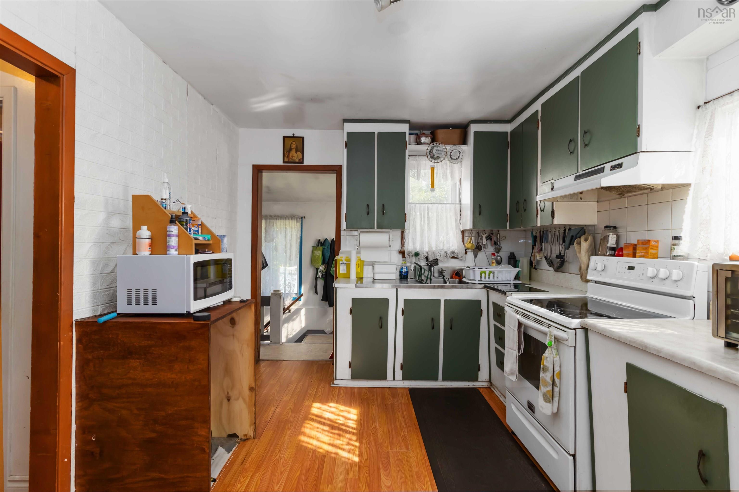 24 Levis Street, Halifax, NS (MLS 202603103)