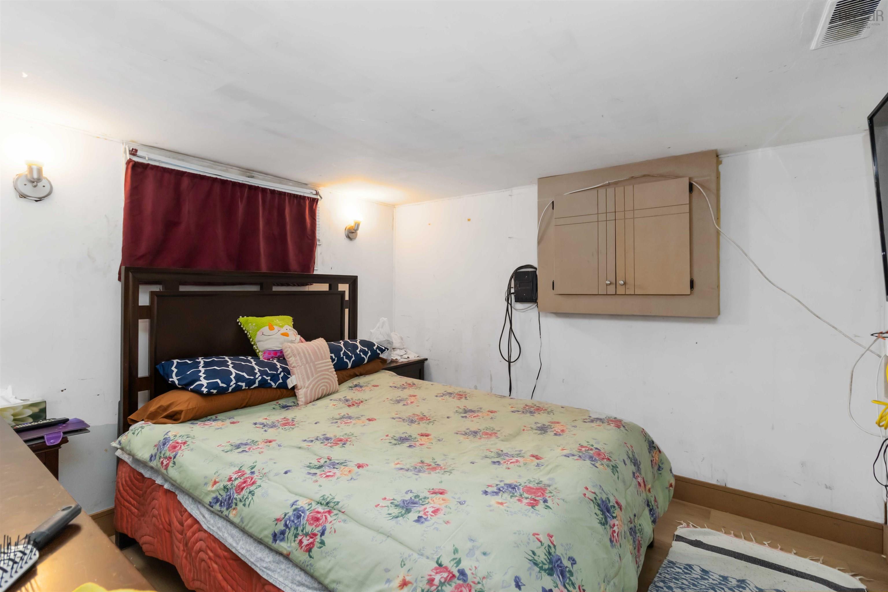 24 Levis Street, Halifax, NS (MLS 202603103)