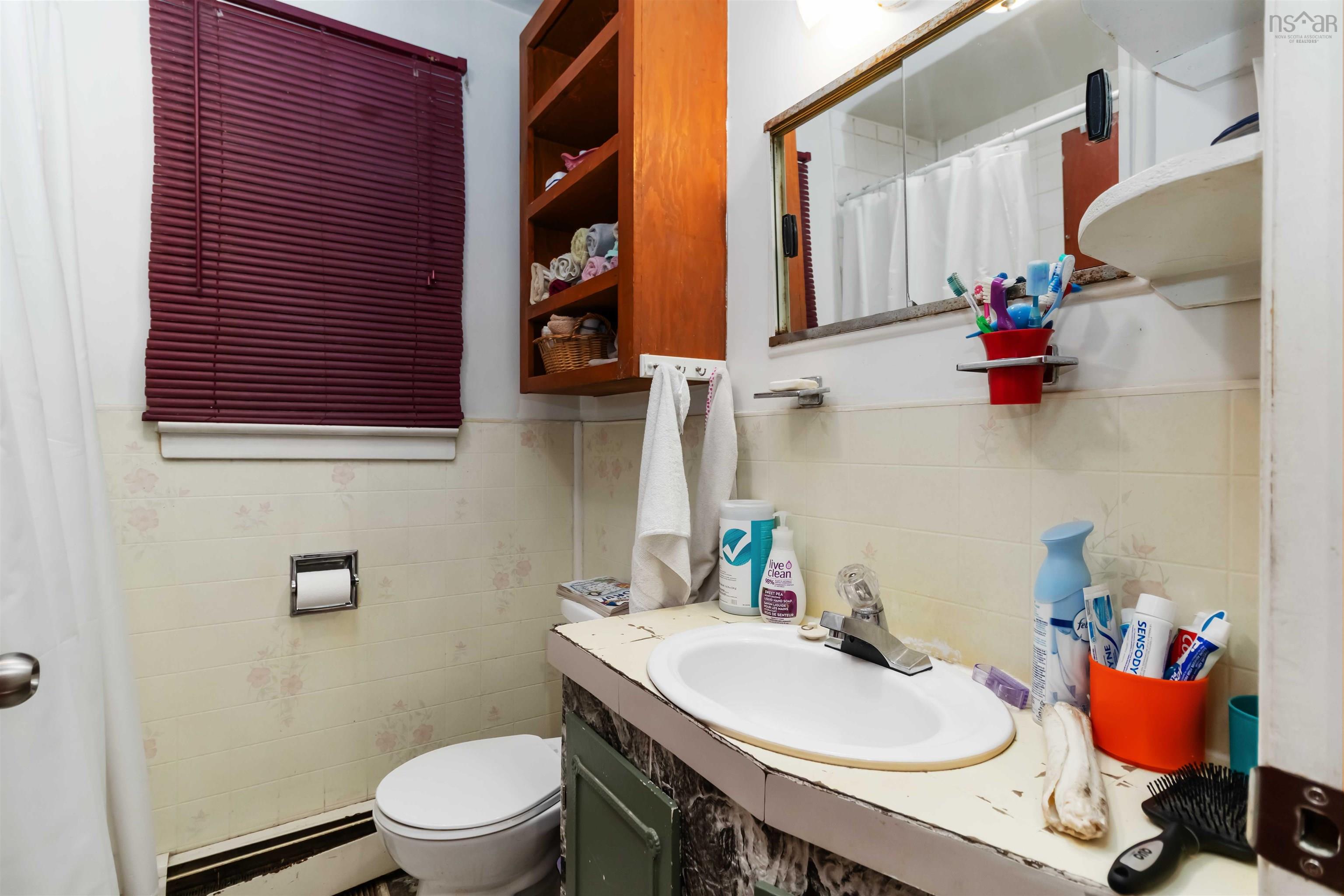 24 Levis Street, Halifax, NS (MLS 202603103)