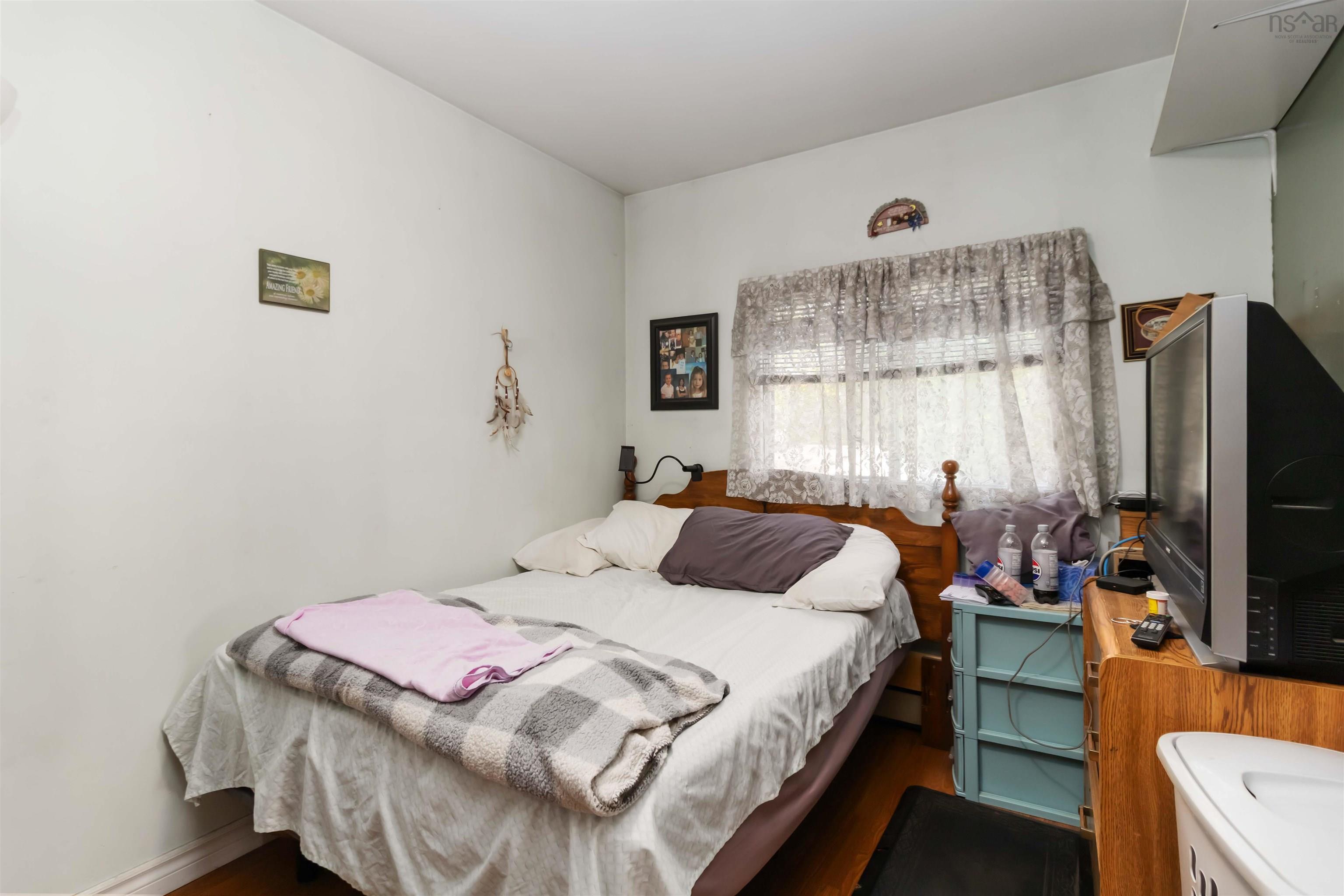 24 Levis Street, Halifax, NS (MLS 202603103)