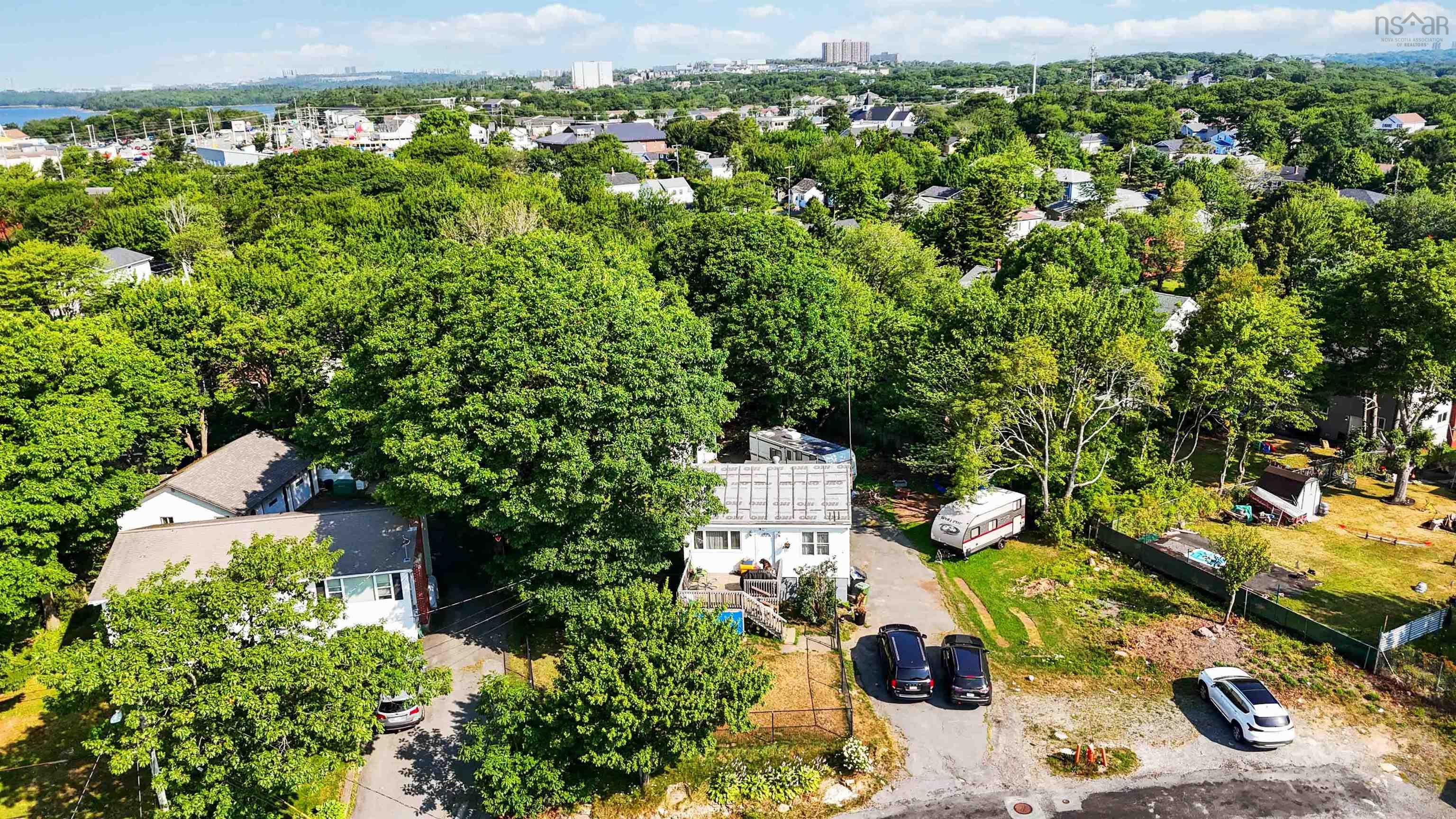 24 Levis Street, Halifax, NS (MLS 202603103)