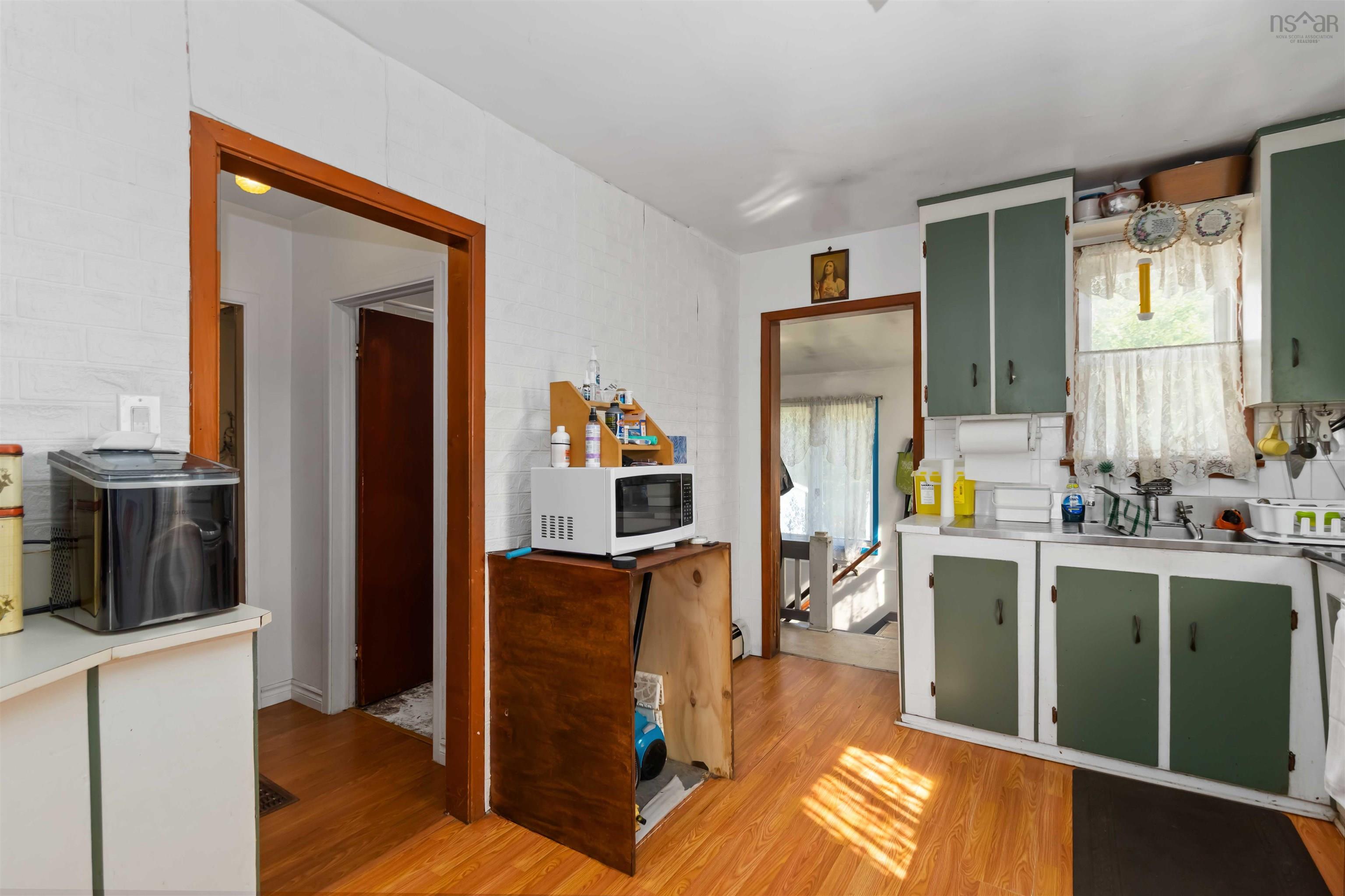 24 Levis Street, Halifax, NS (MLS 202603103)