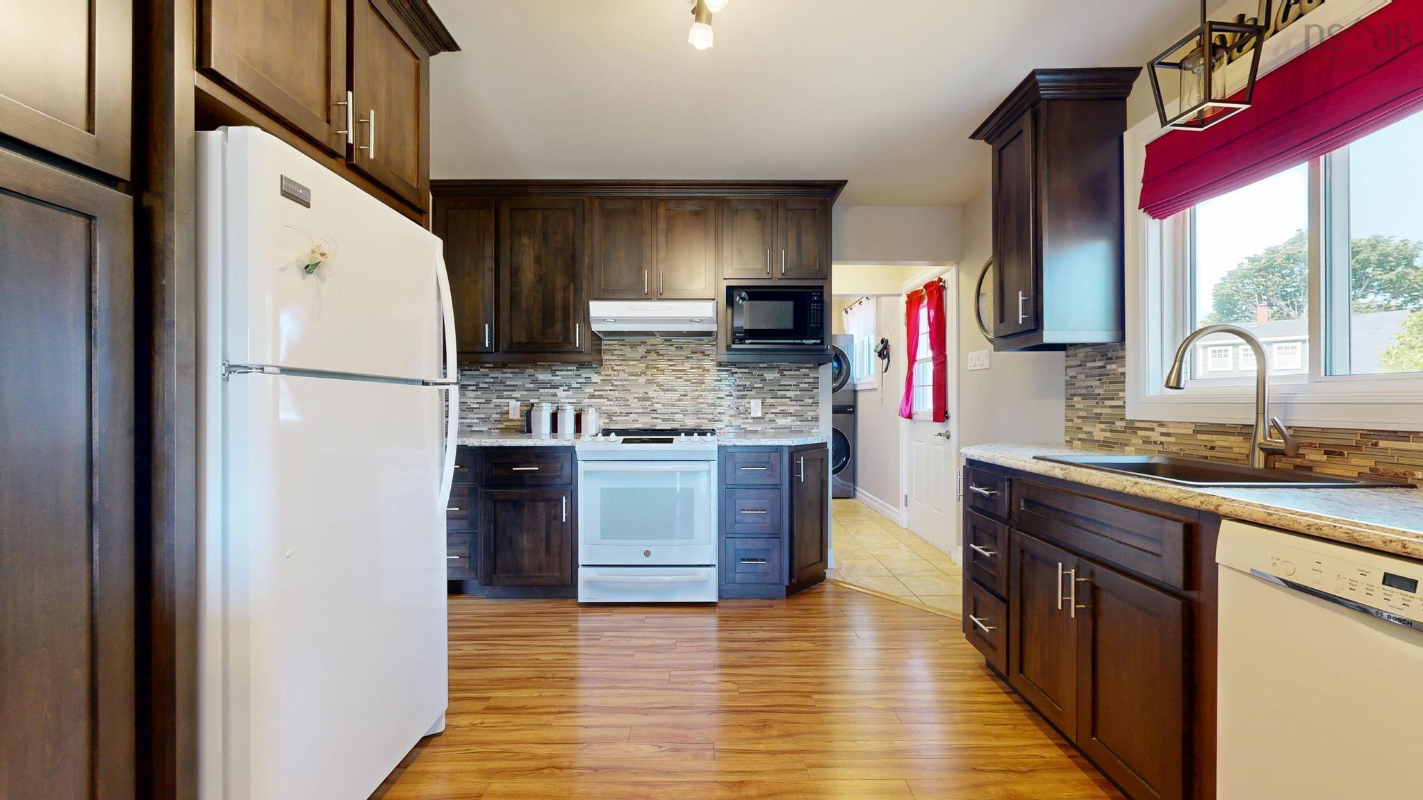 $649,000.00: 31 Medway Street, Port Medway