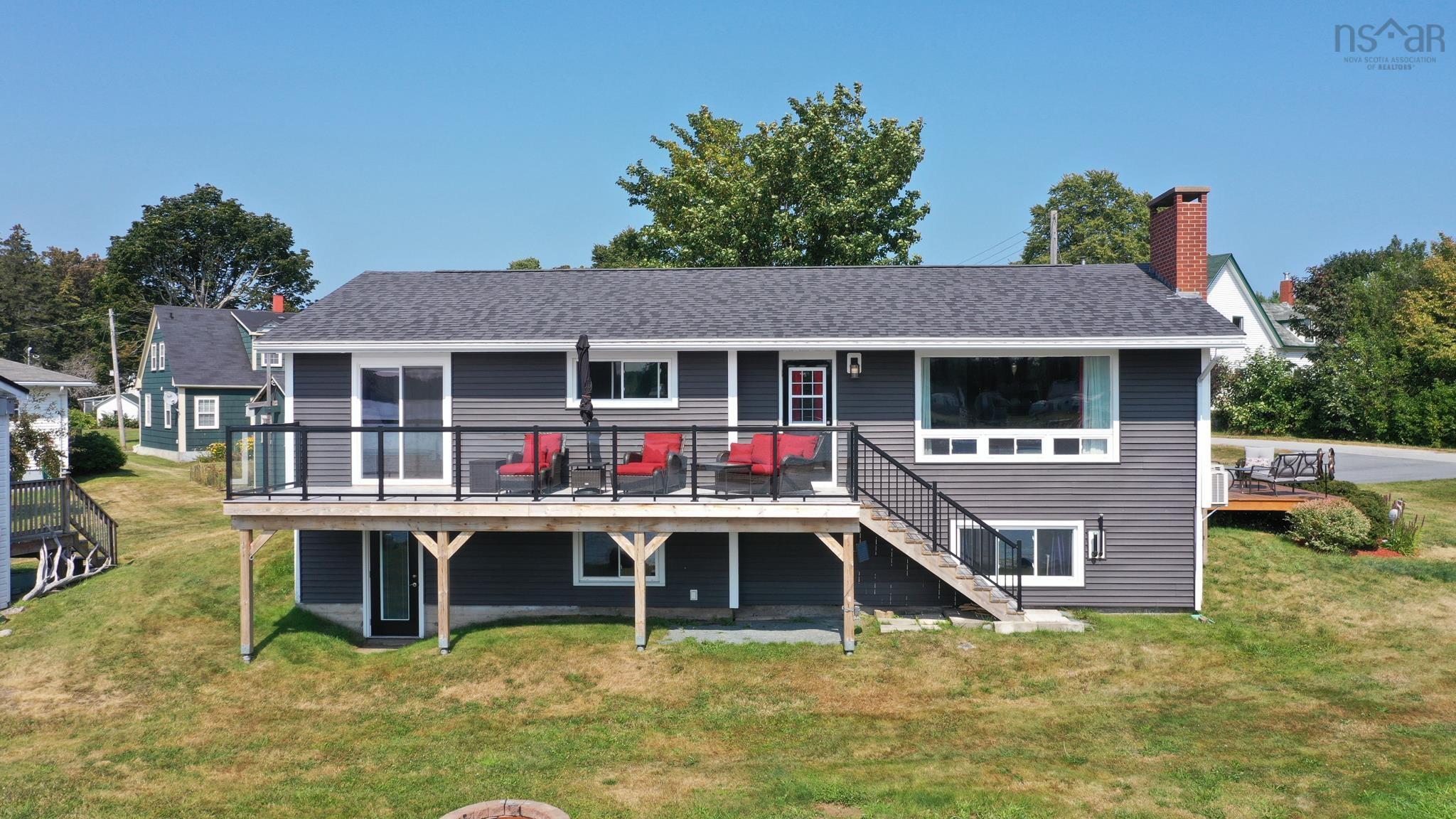 $649,000.00: 31 Medway Street, Port Medway