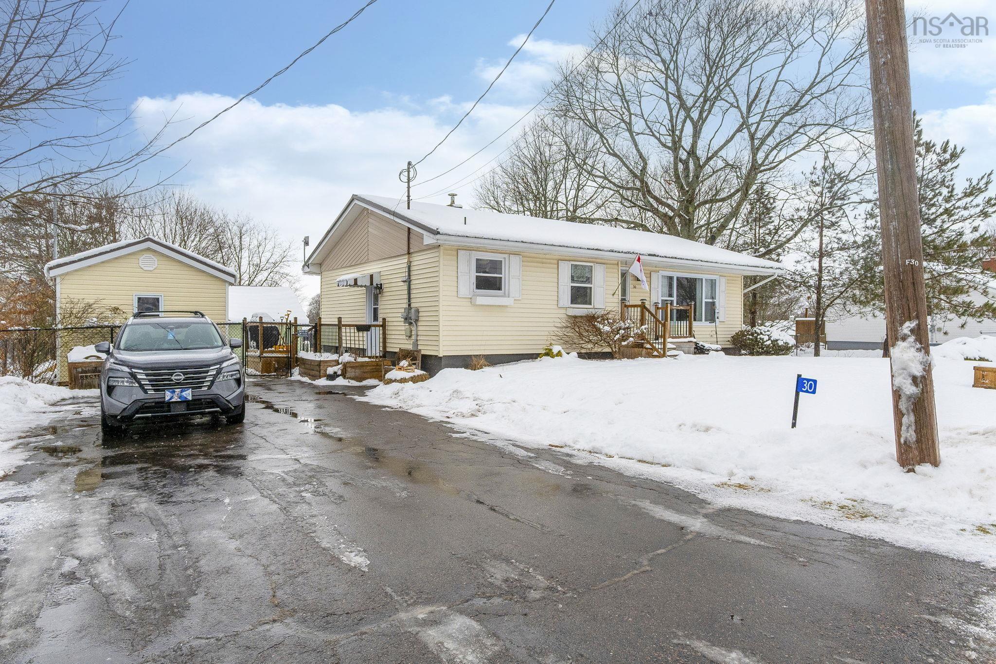 $499,900.00: 30 Hillside Avenue, Bible Hill