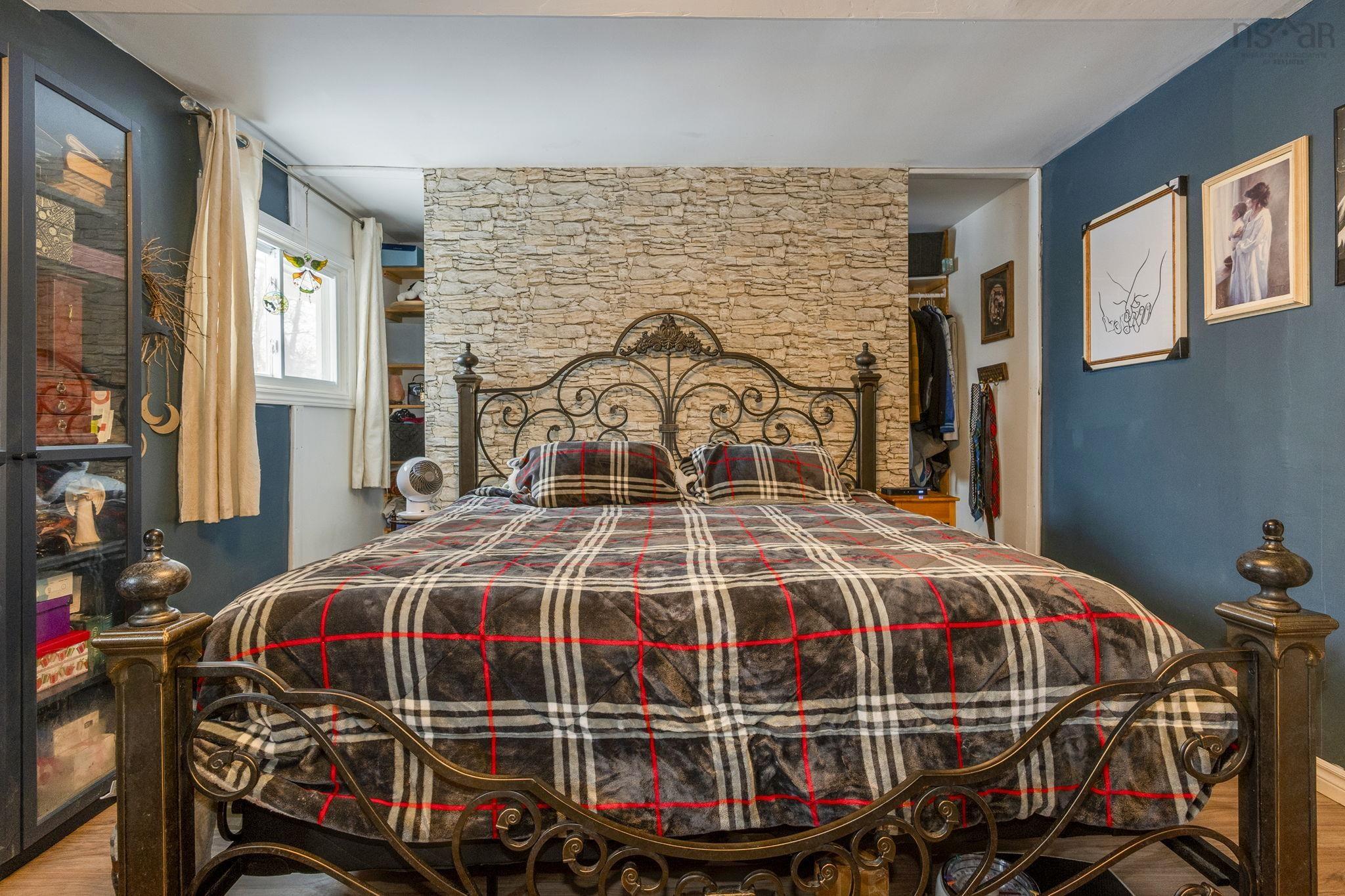 $499,900.00: 30 Hillside Avenue, Bible Hill