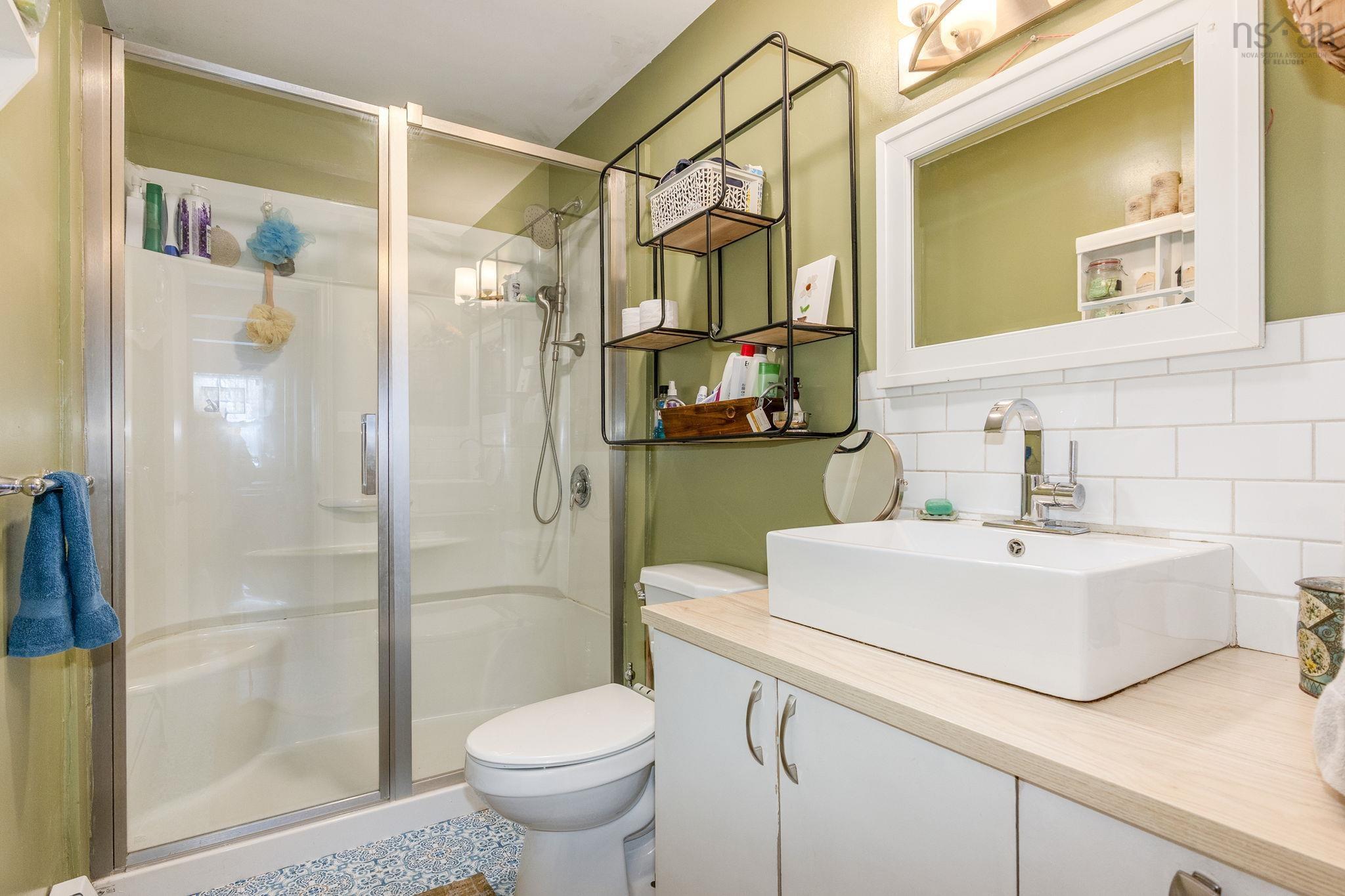 $499,900.00: 30 Hillside Avenue, Bible Hill